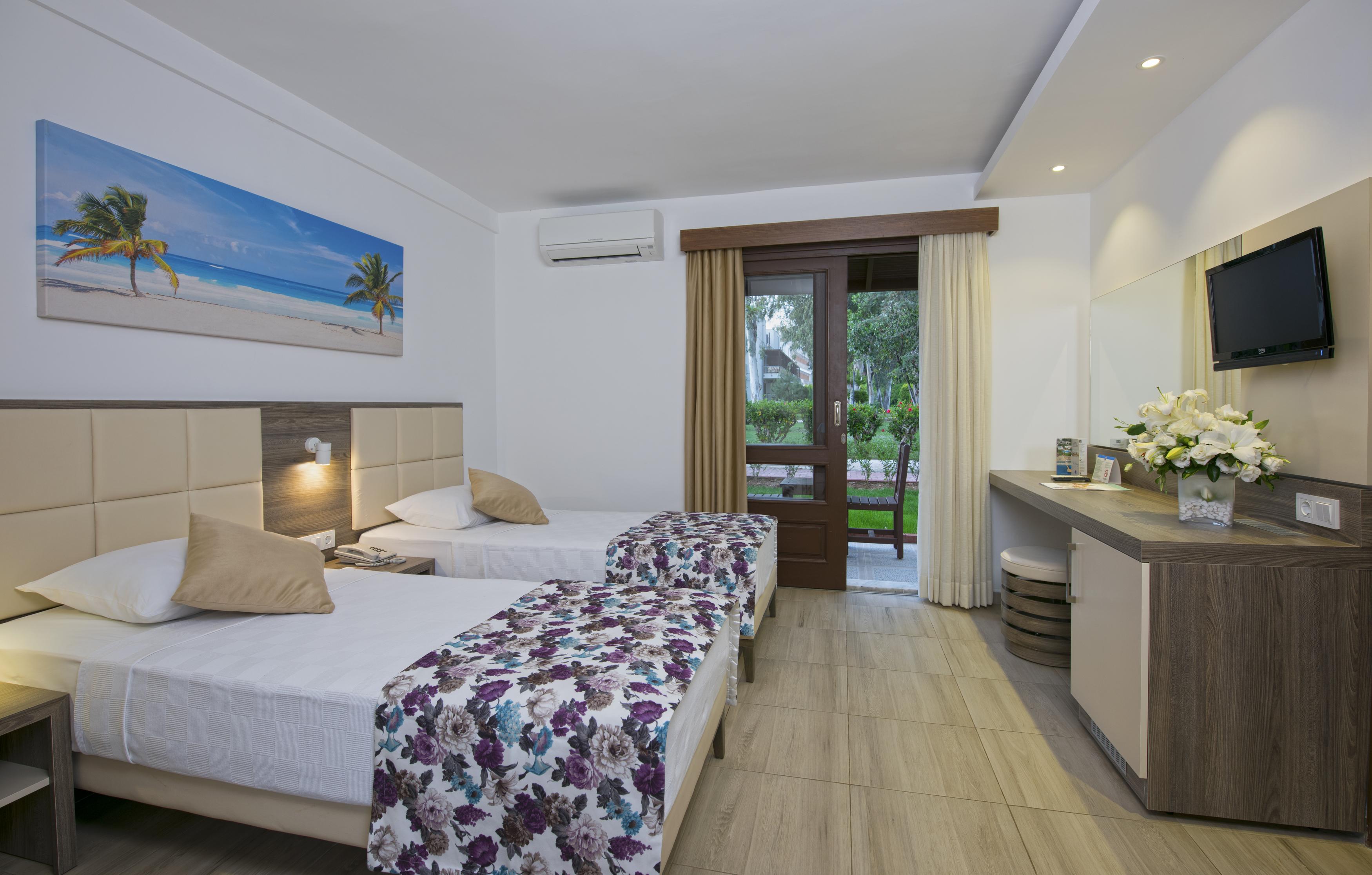Club Kastalia Village Resort 5*