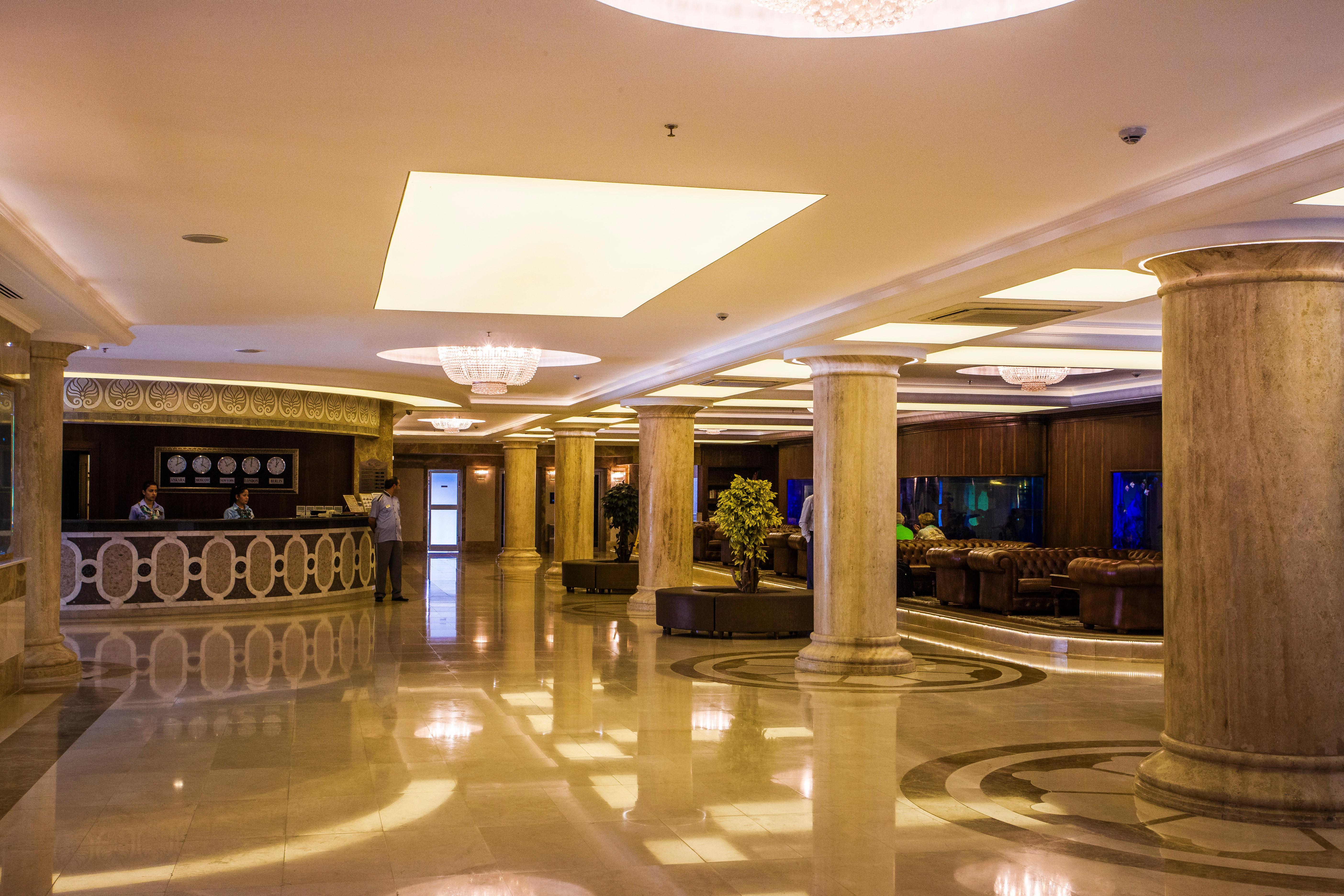 Hotel White Gold & 5*