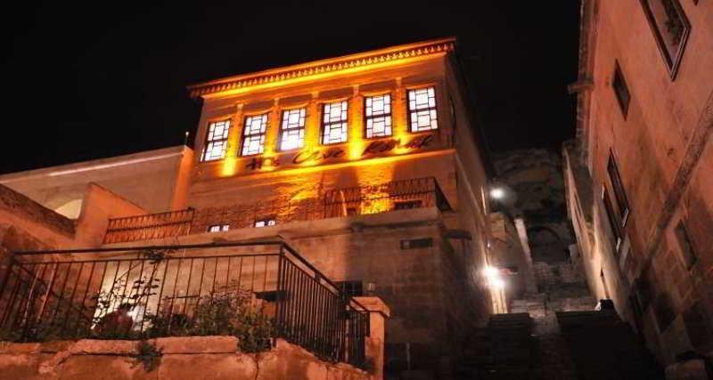Has Cave Hotel 2*