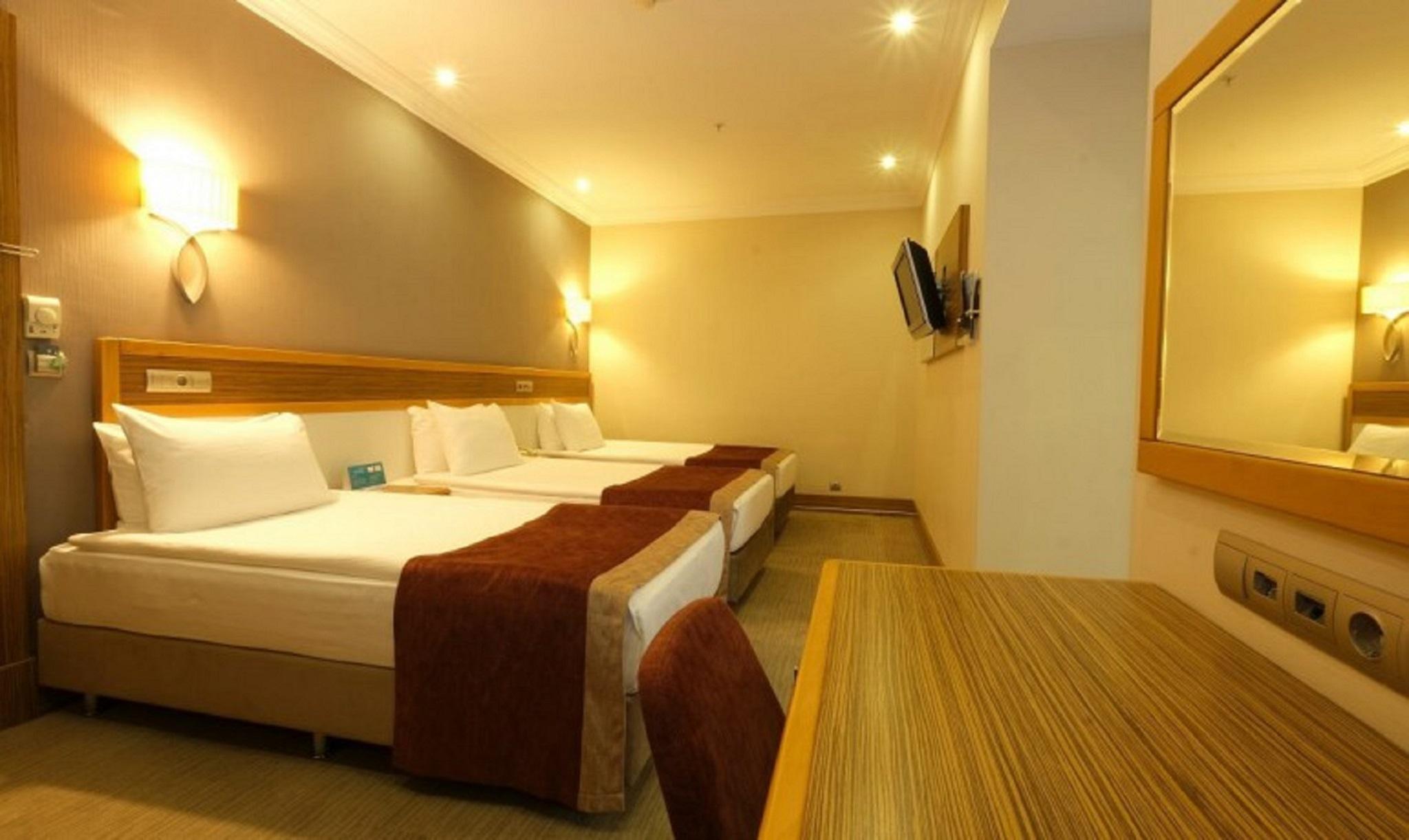 Hotel Euro Park 5*
