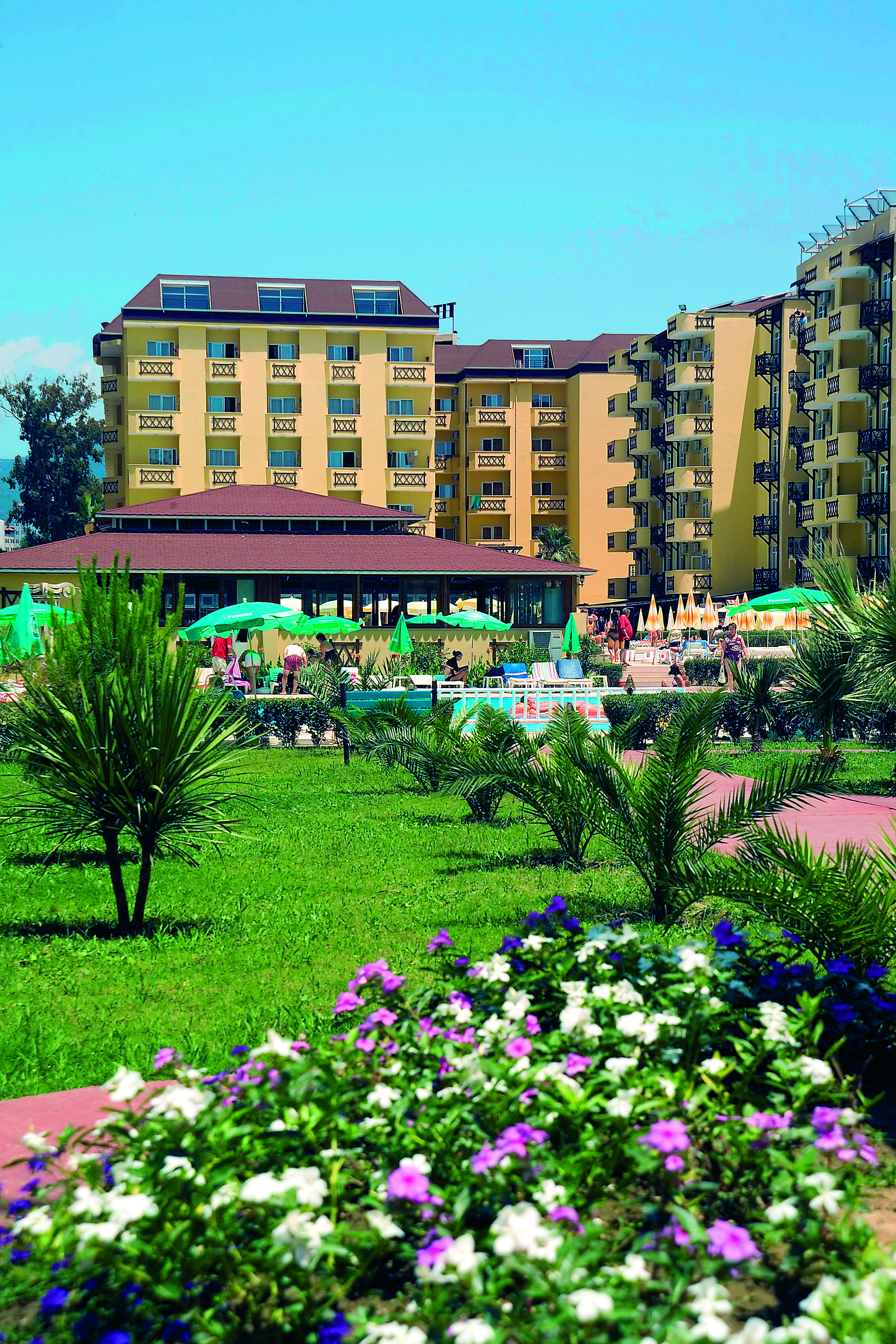 Titan Garden Ultra Resort 4*