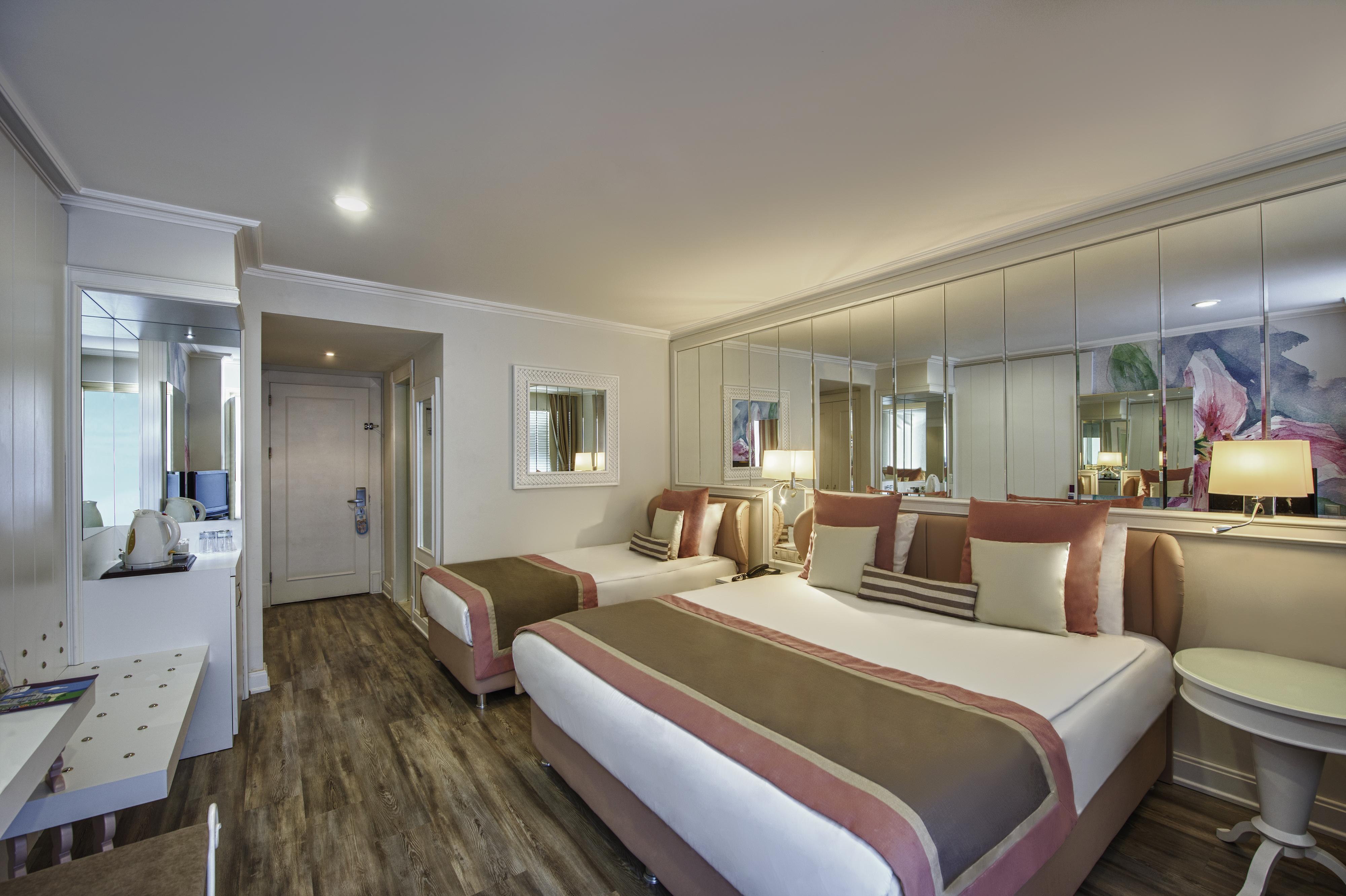 Delphin Diva Premiere Resort