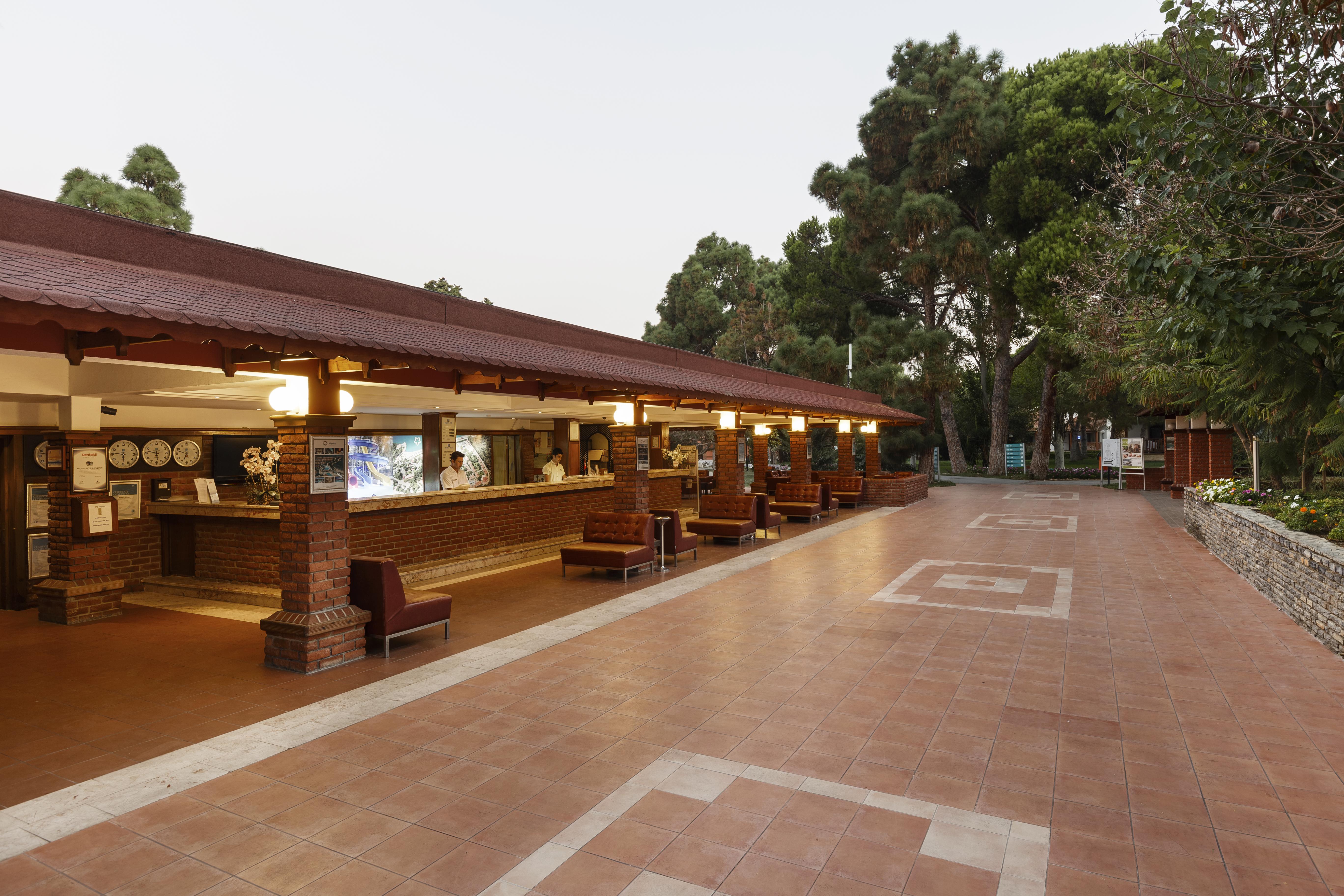 Kustur Club Village 5*