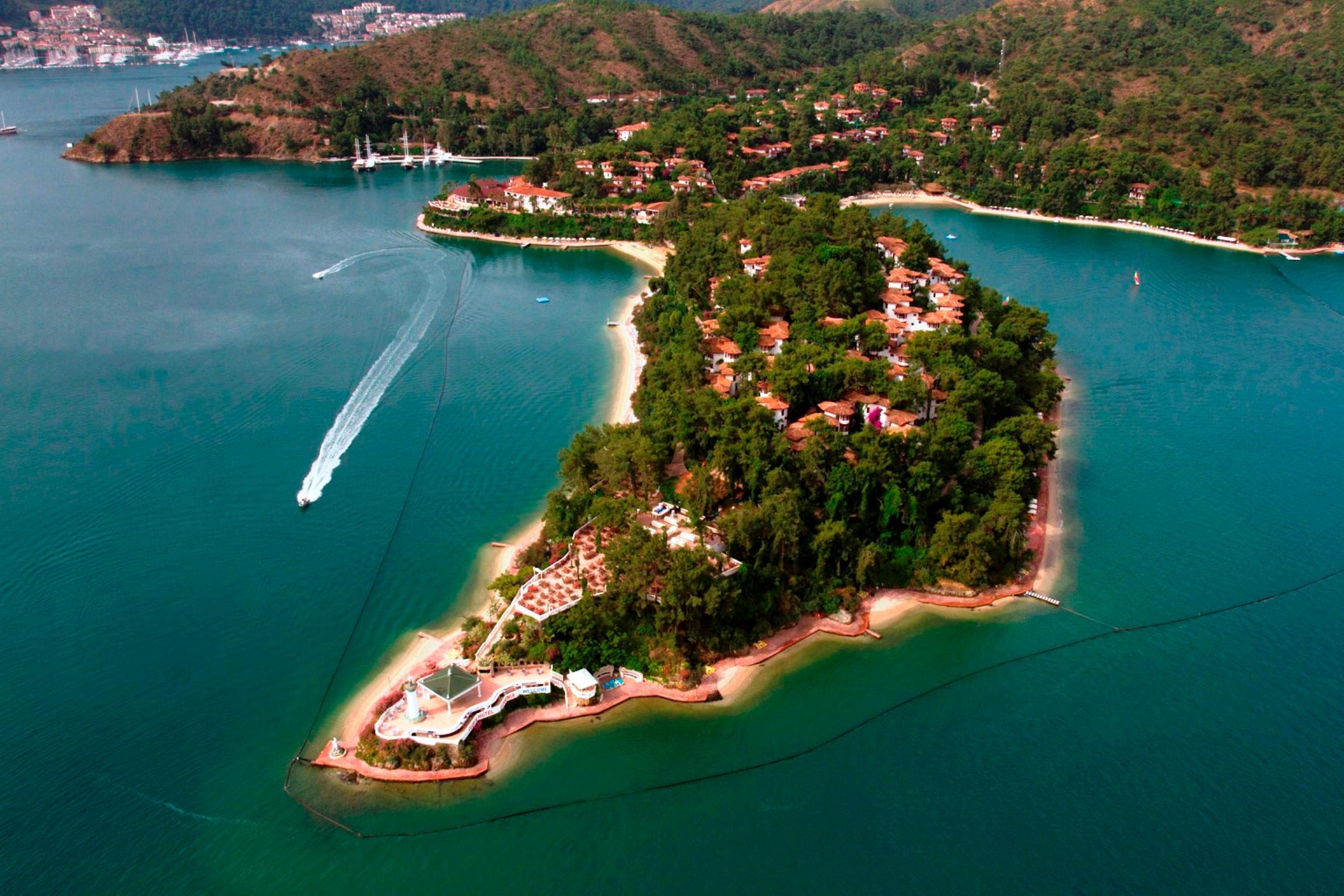 Club & Letoonia Resort 5*