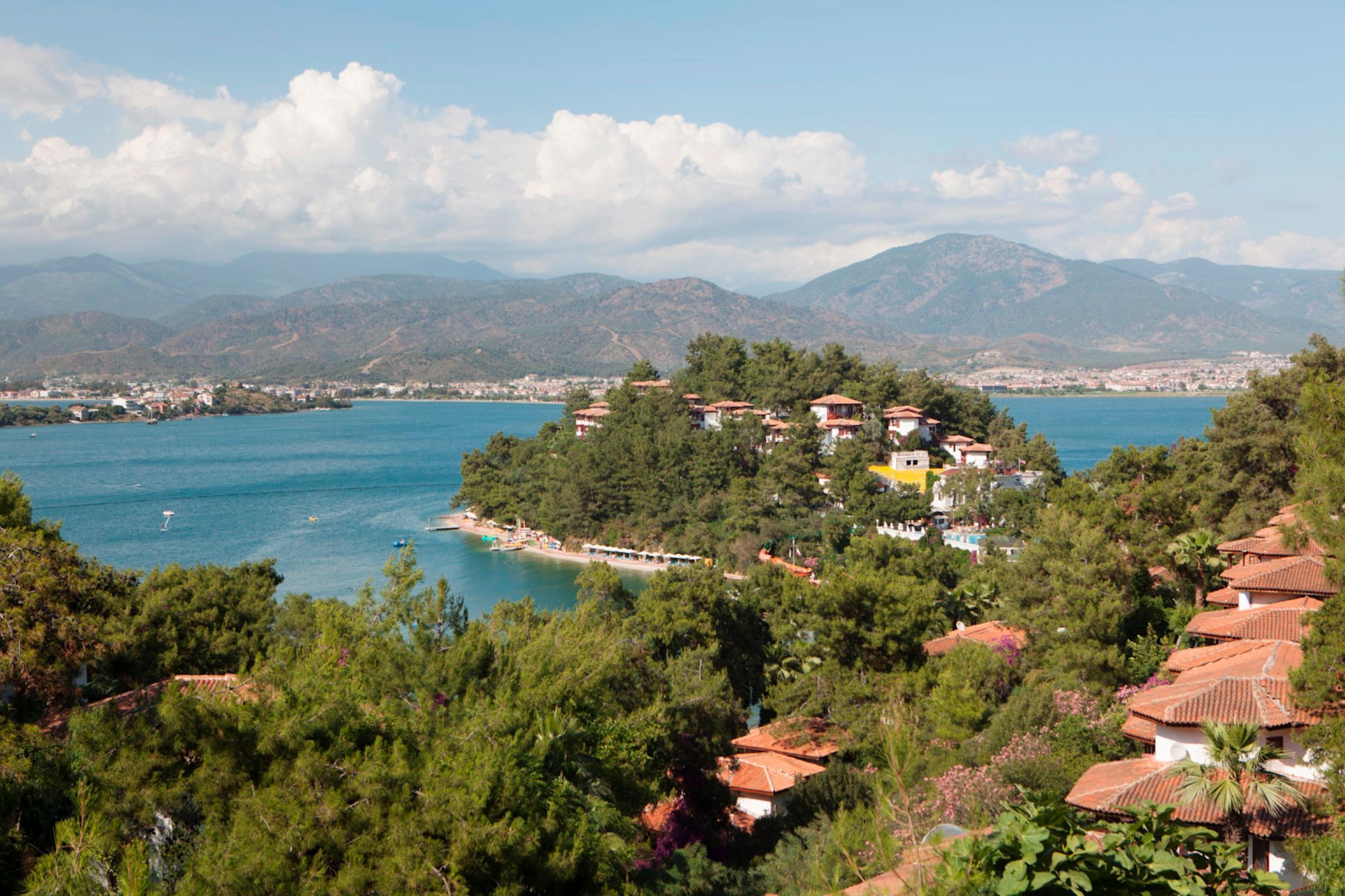 Resort Club & Letoonia
