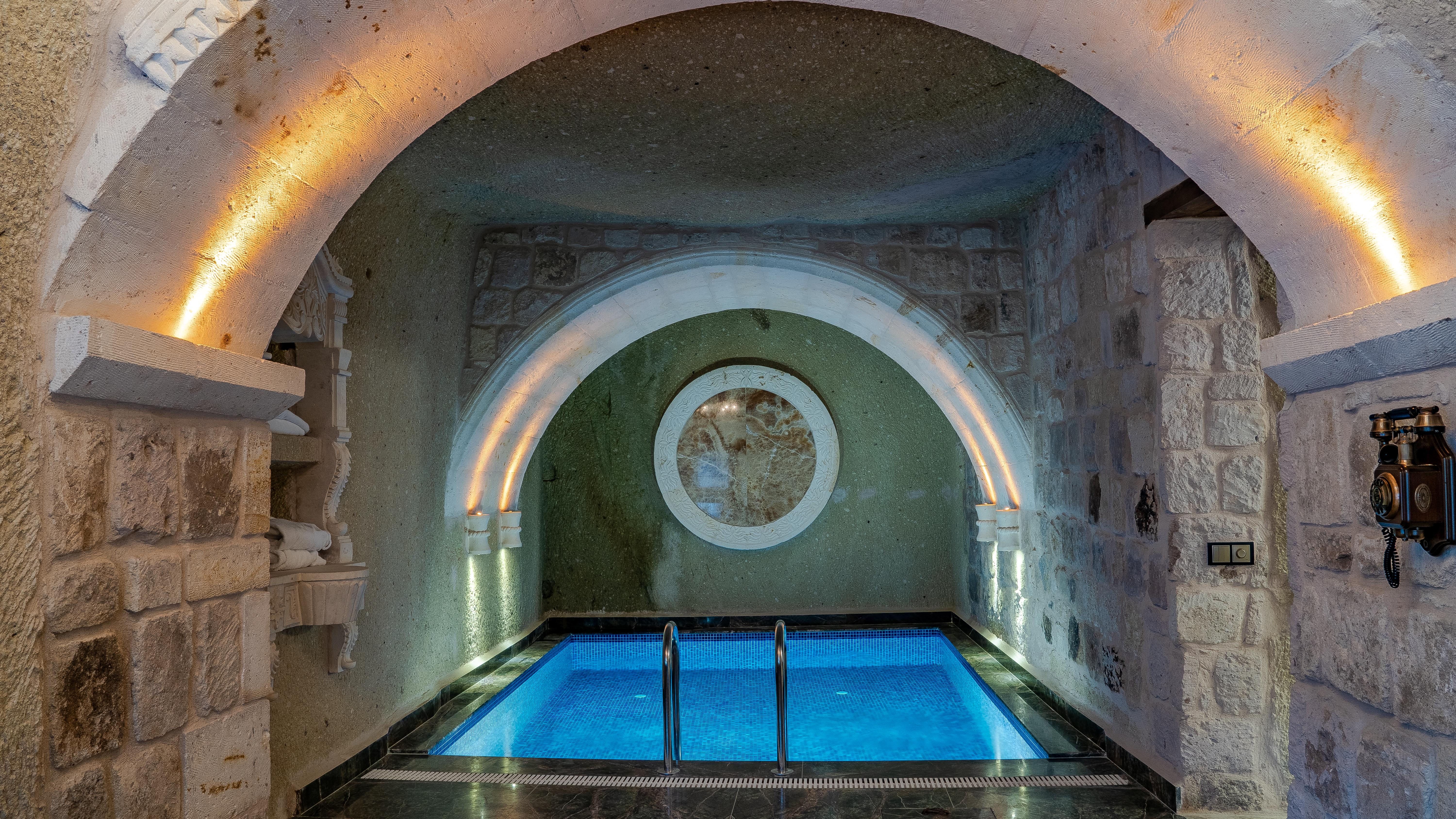 Hotel Elika Cave & 5*