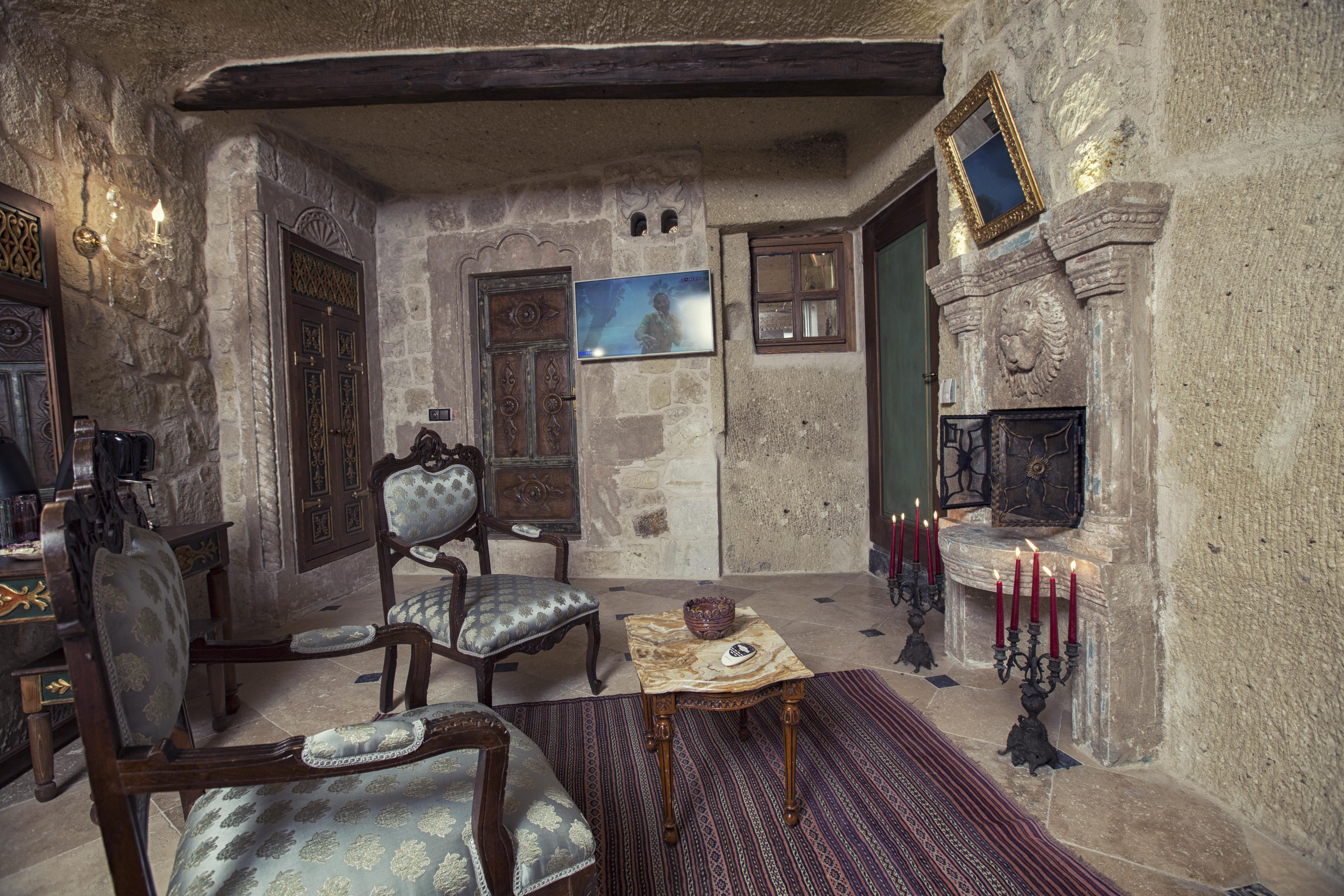 Hotel Elika Cave &