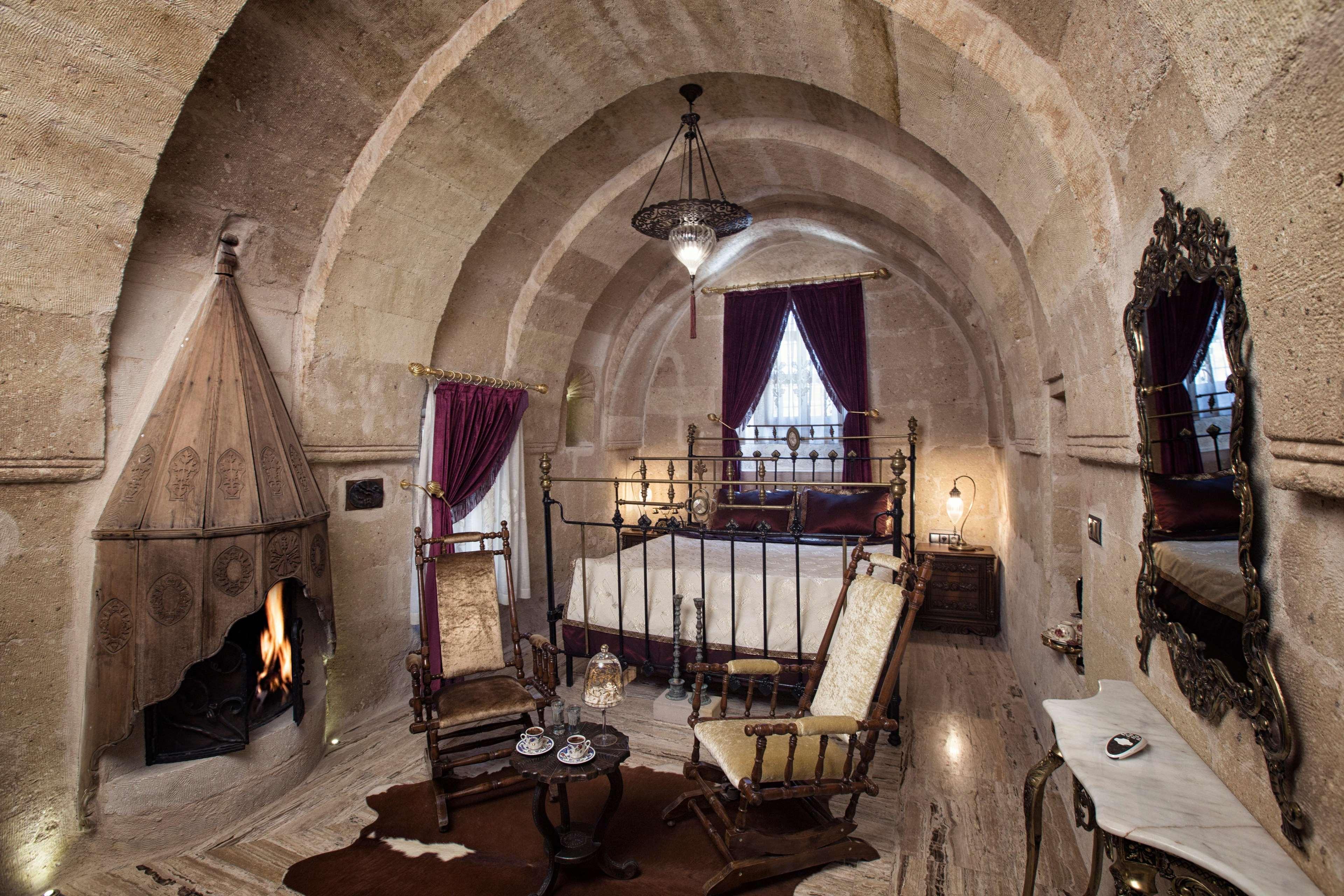 Hotel Elika Cave & 5*