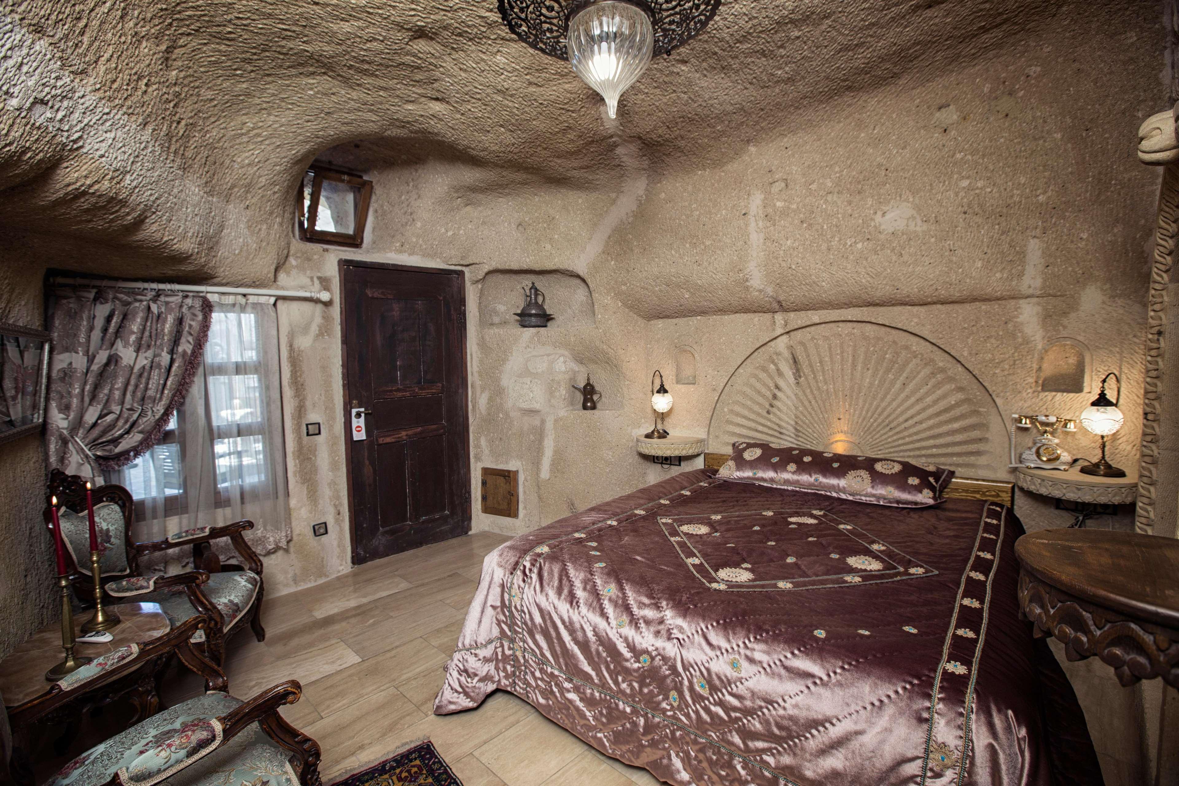 Hotel Elika Cave & 5*