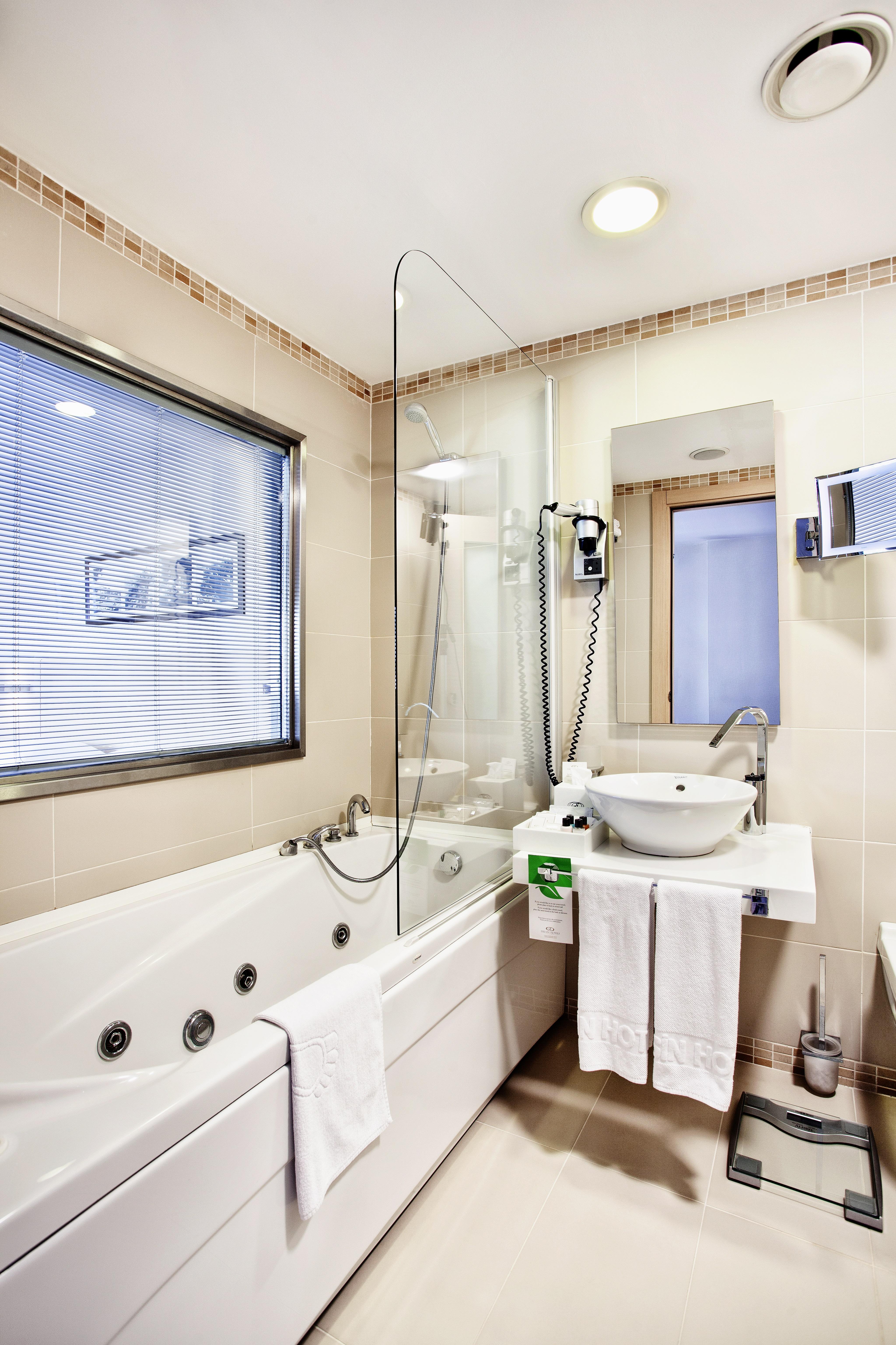 Eresin Taxim & Premier Hotel Istanbul