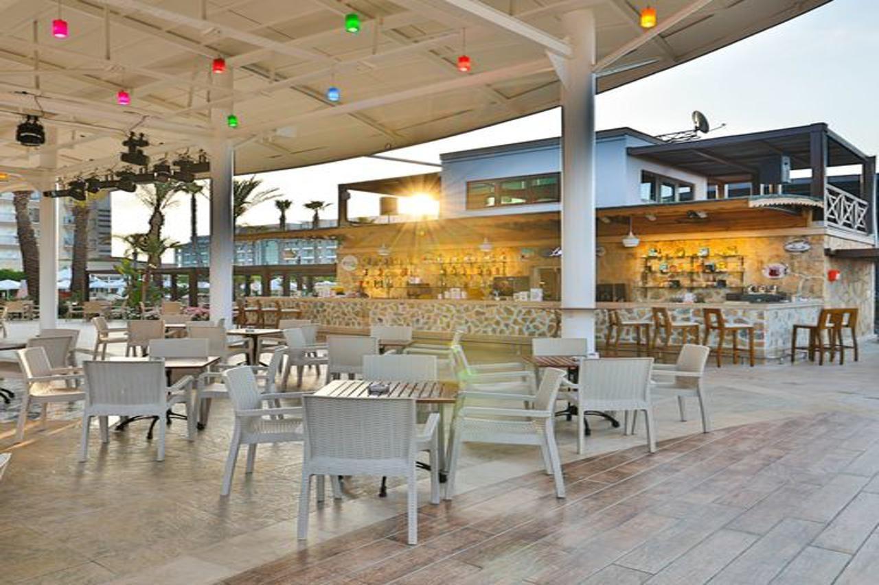 Crystal Family & Belek