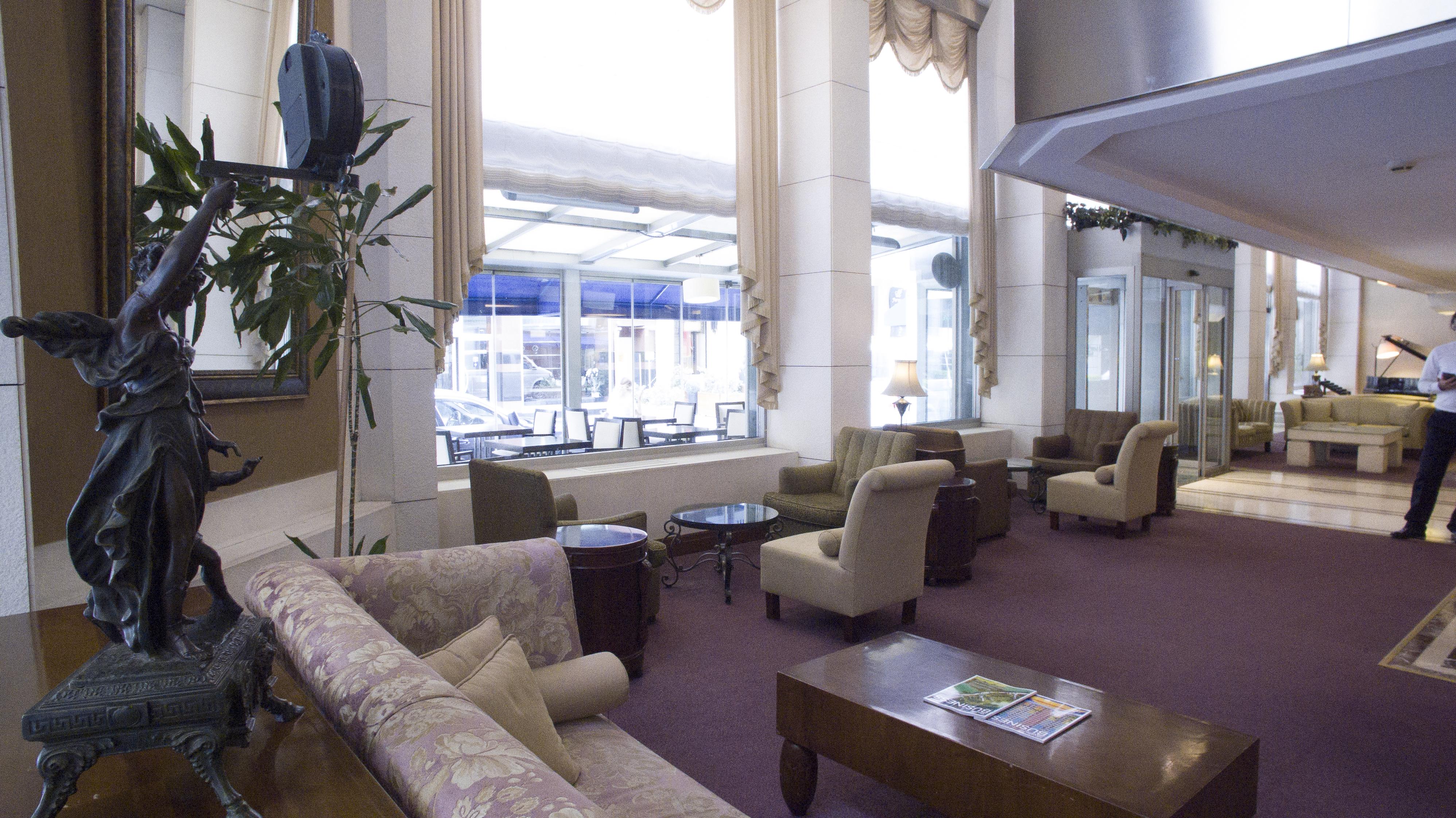 Eresin Taxim & Premier Hotel 4*