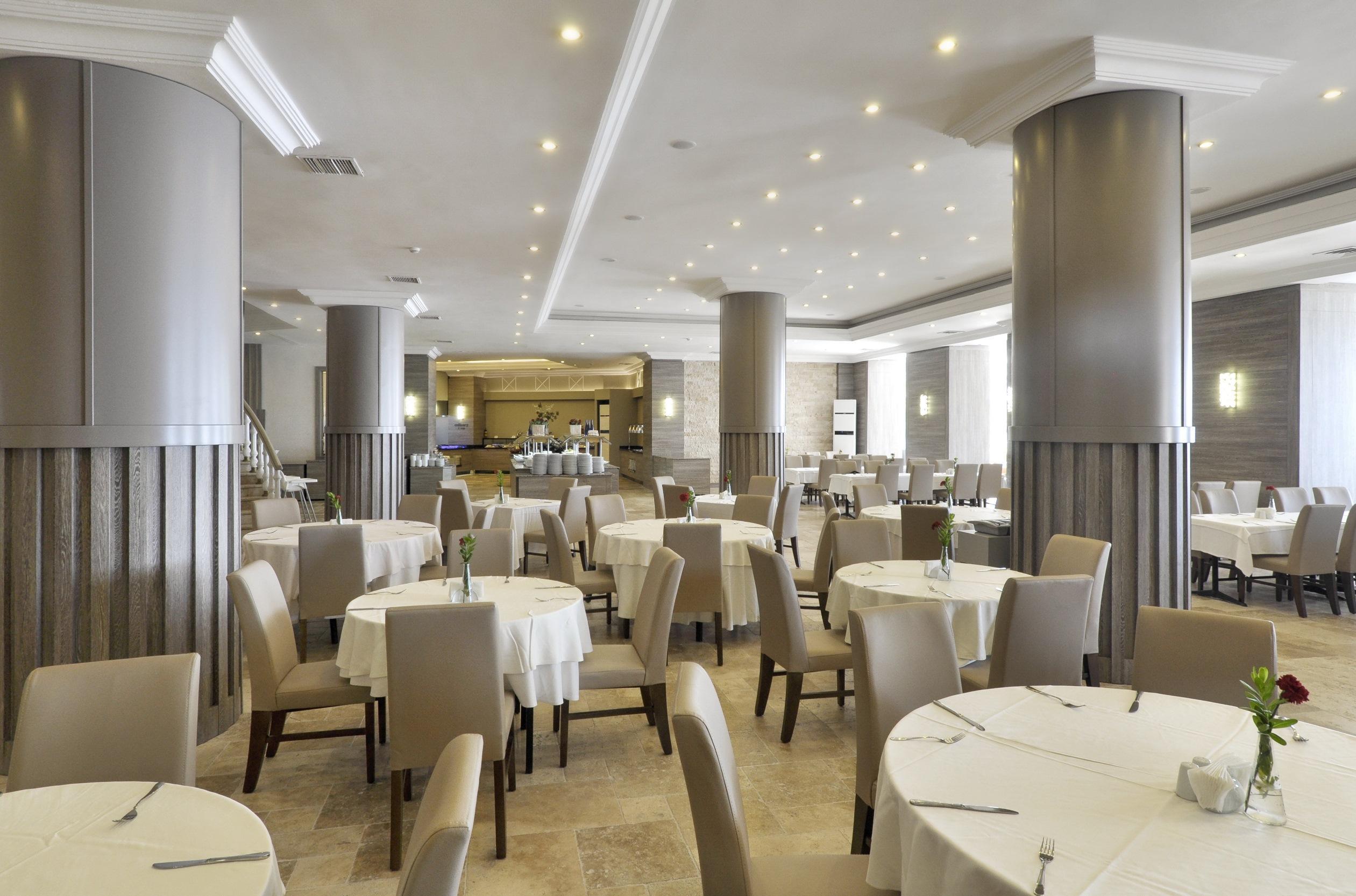 Alkoclar Adakule 5* Kusadasi