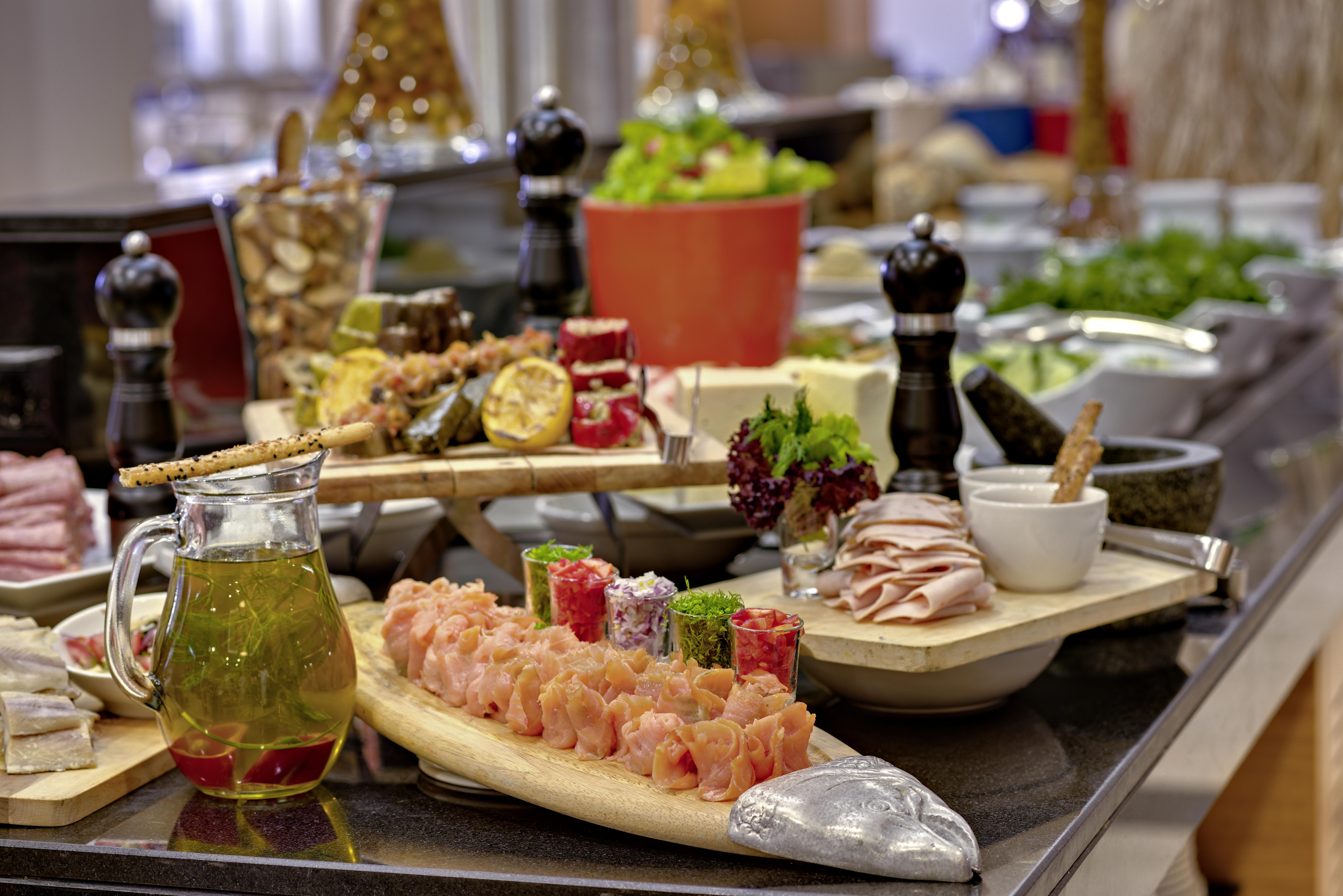 Radisson Blu &