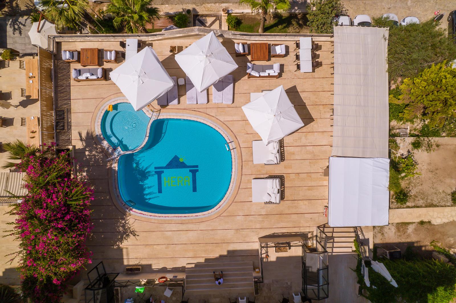 Hera Hotel