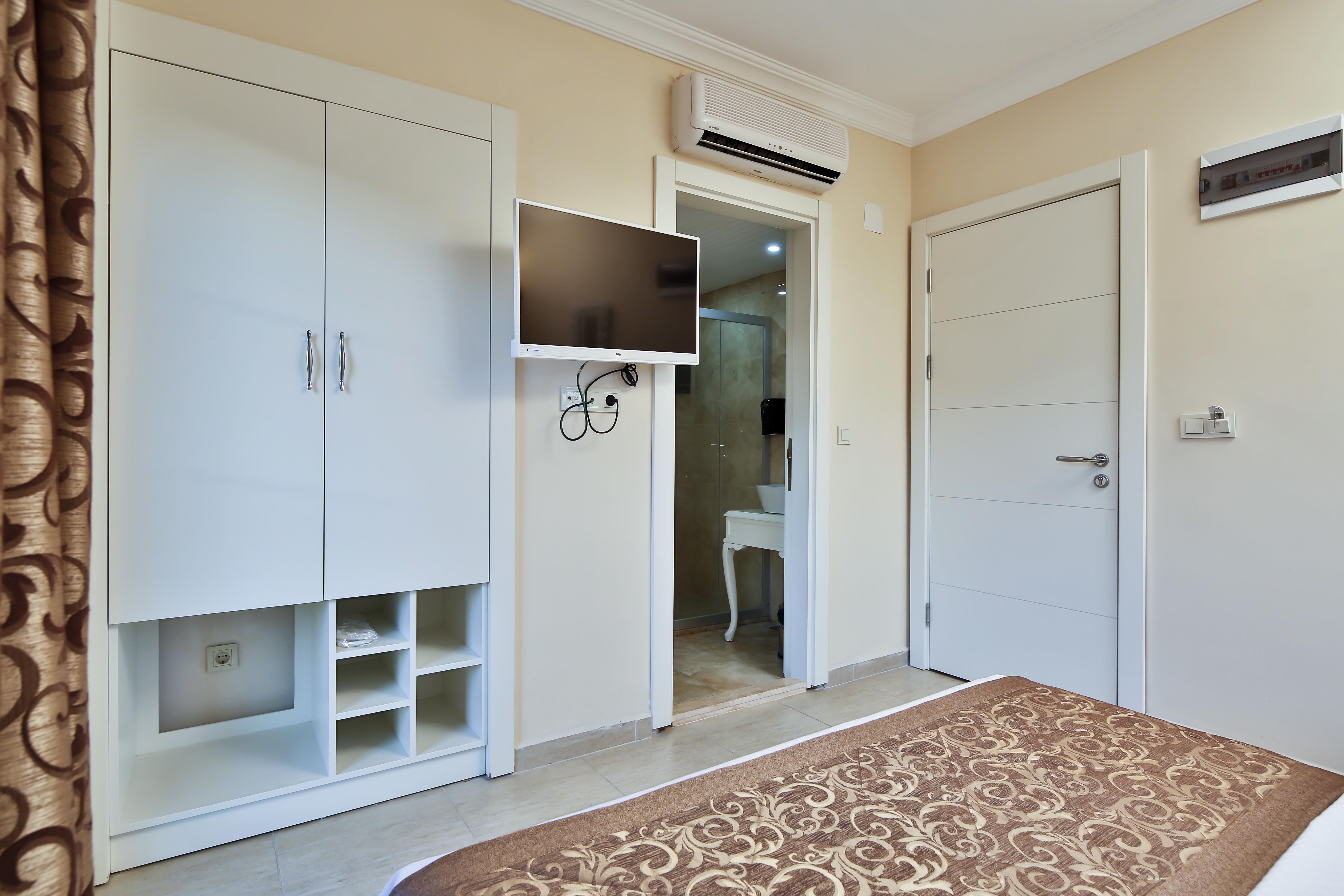 Enda Boutique Hotel 3*