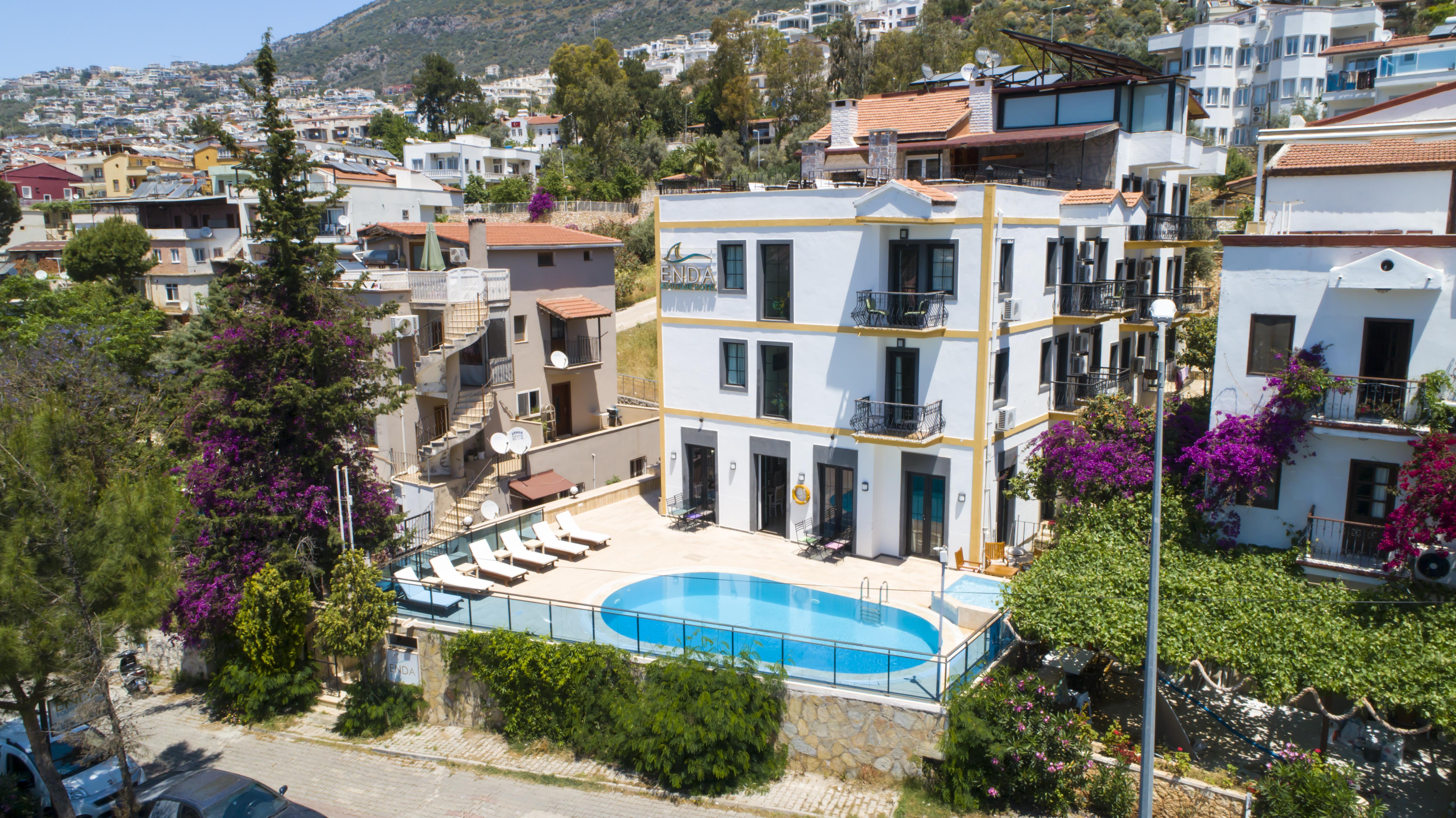 Enda Boutique Hotel 3*