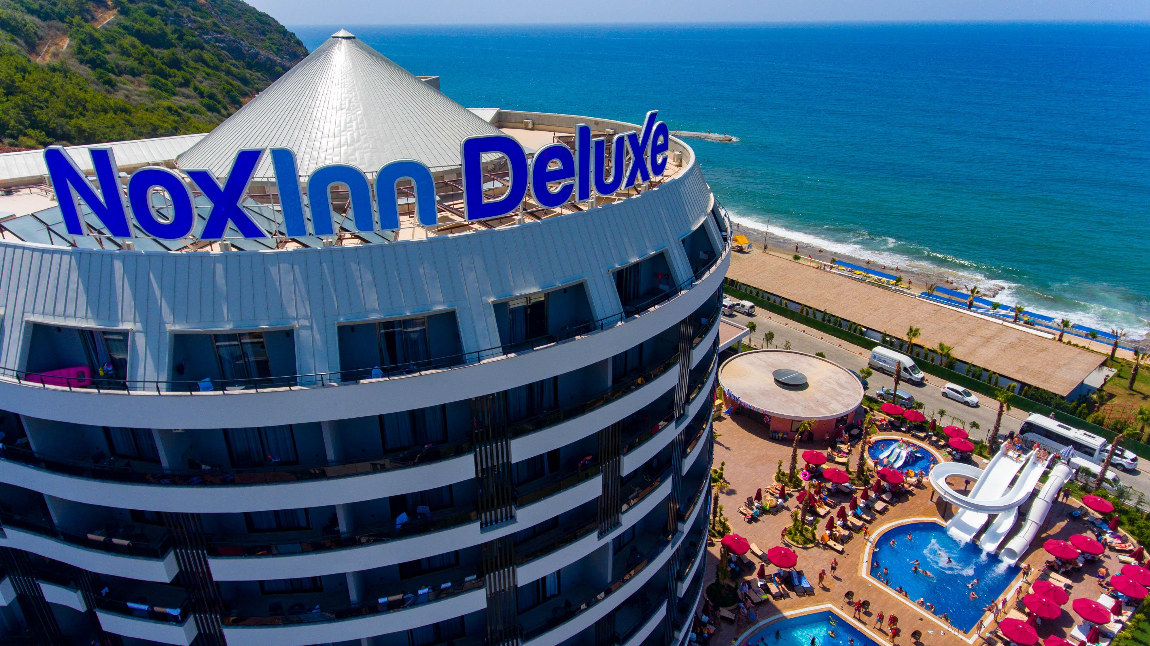 Noxinn Deluxe Hotel