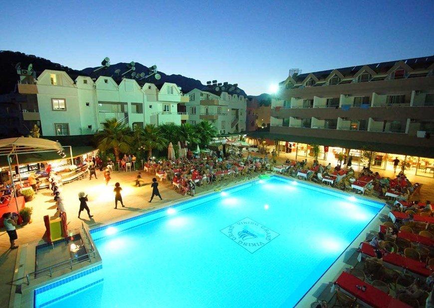 Hotel Grand Viking 4*