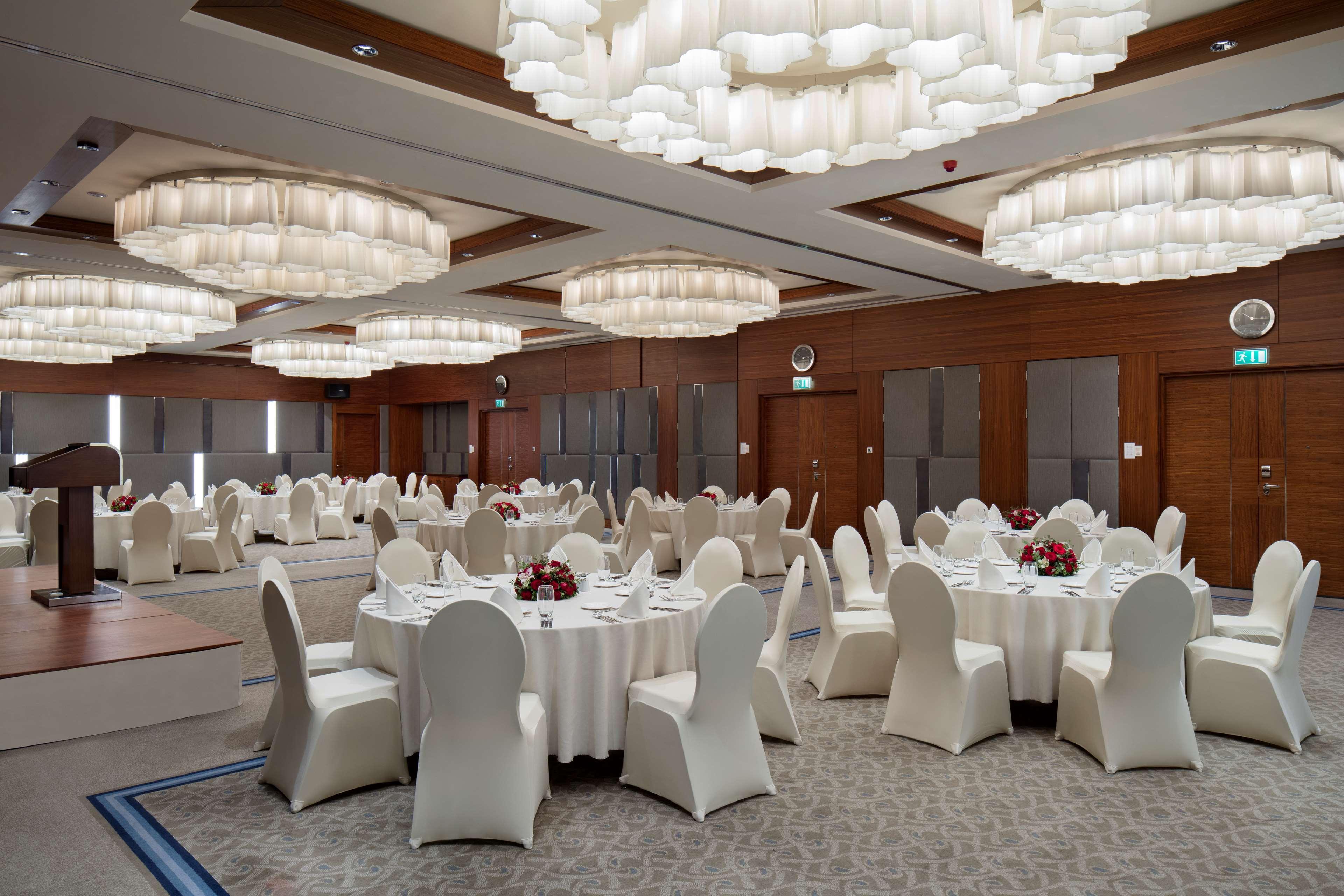 Hilton Convention Center &