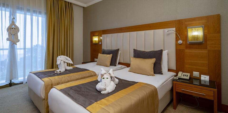 Sunland Beldibi Resort 5*