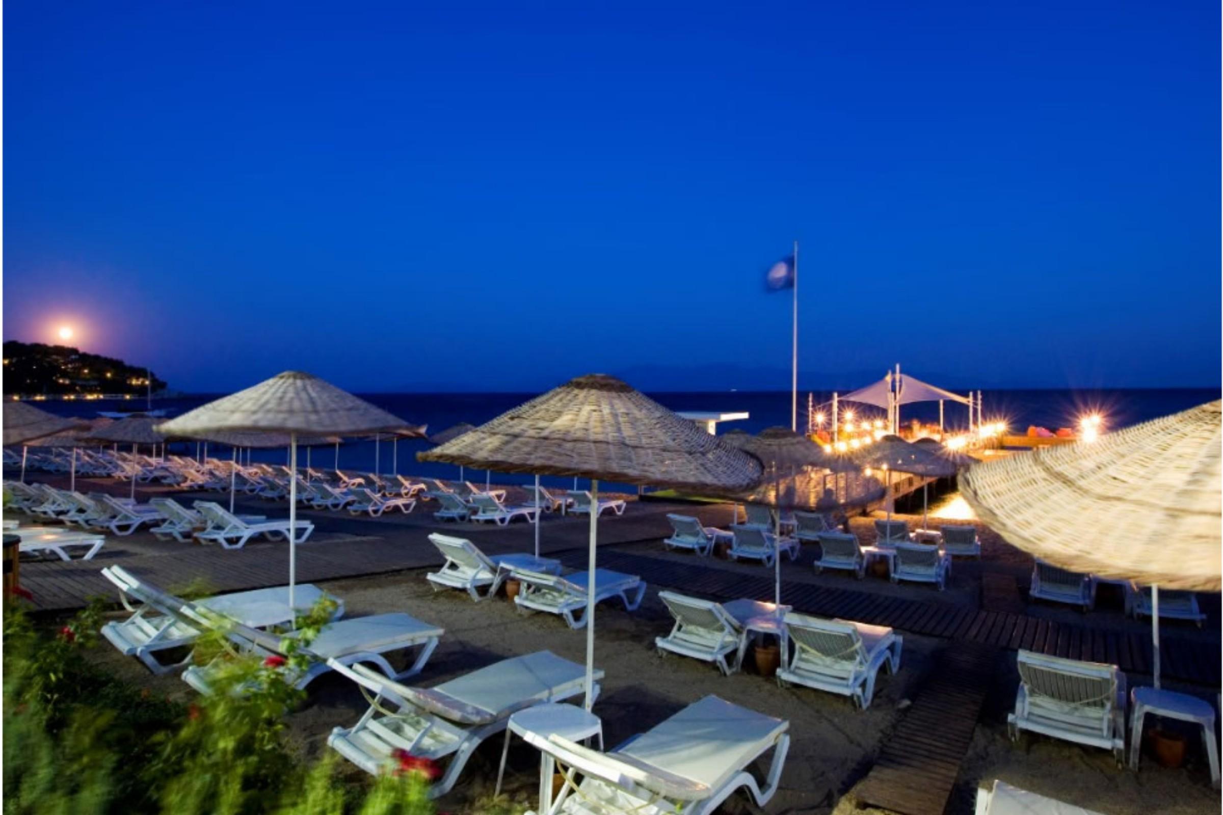 Latanya Park 4*