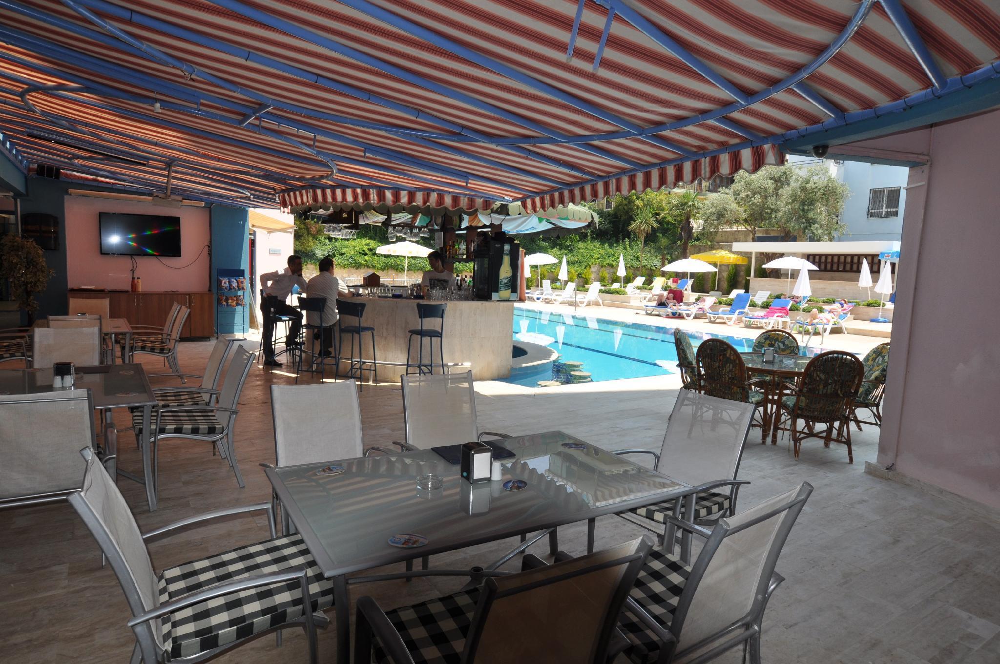 Tuntas Family 4* Kusadasi