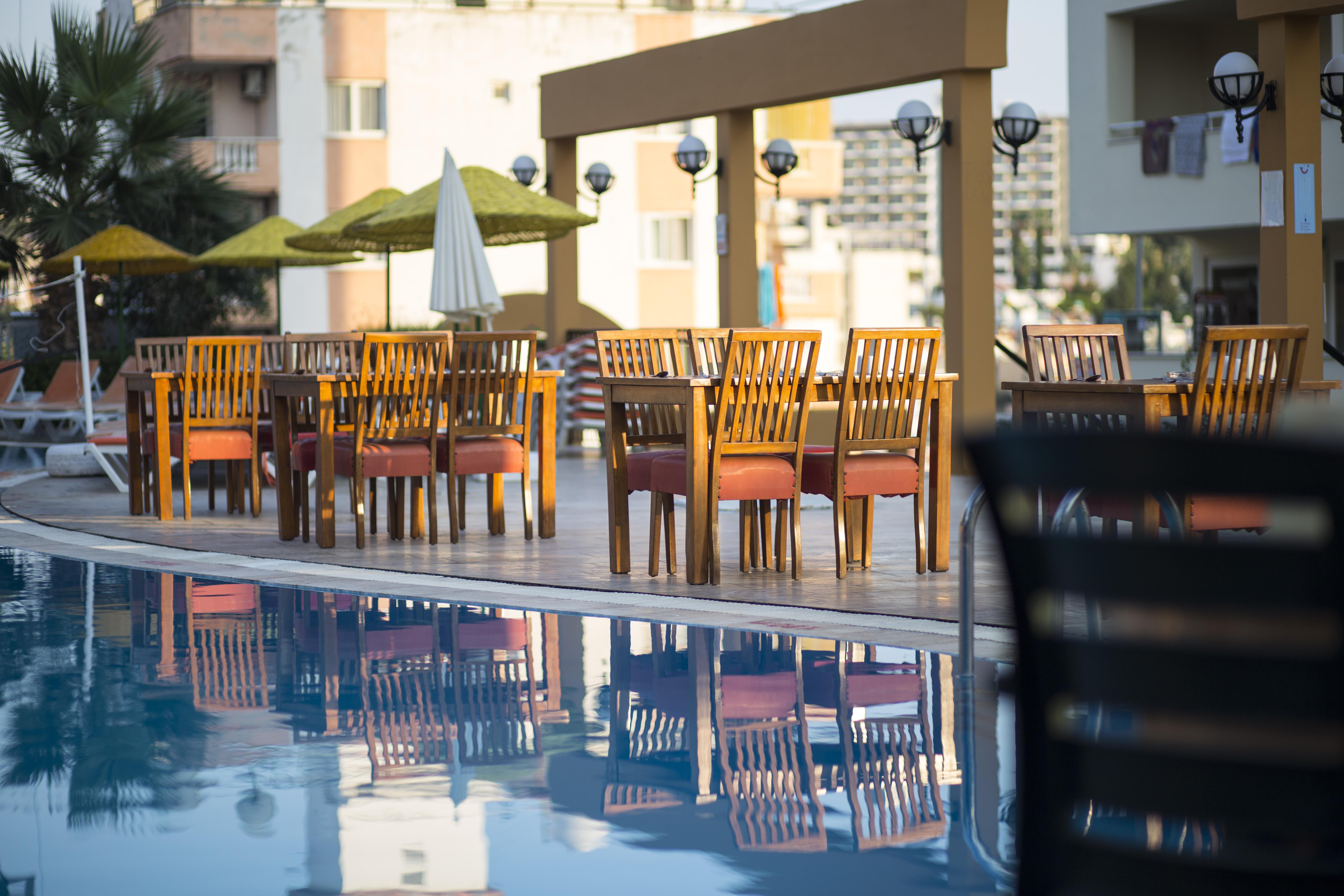 Tuntas Family Aparthotel 4*