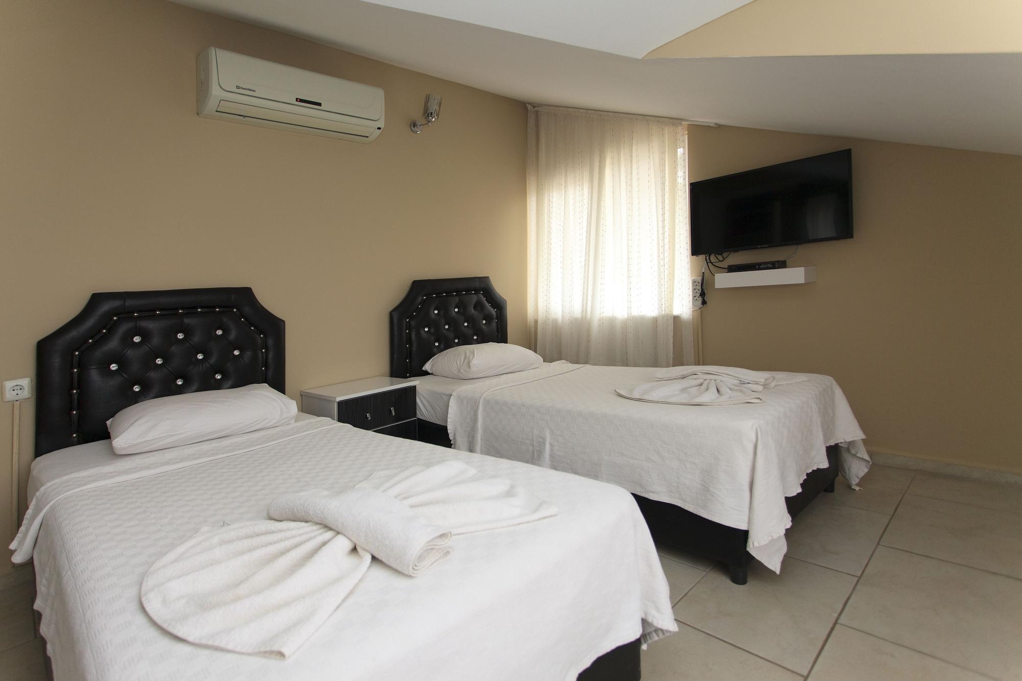 Hotel Peace 2*