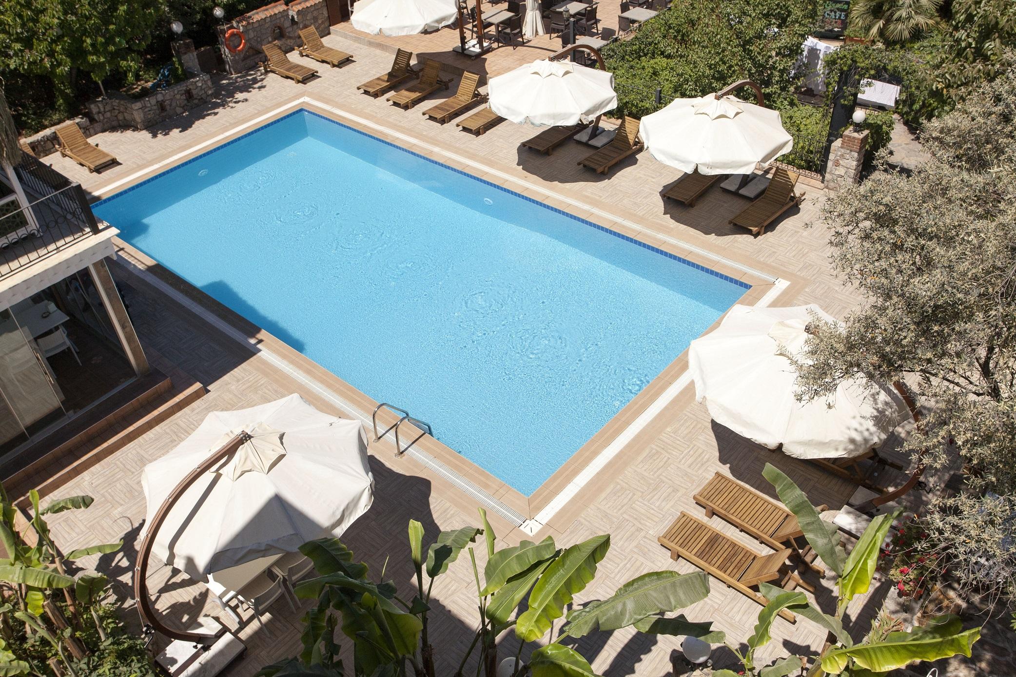 Hotel Peace 2*