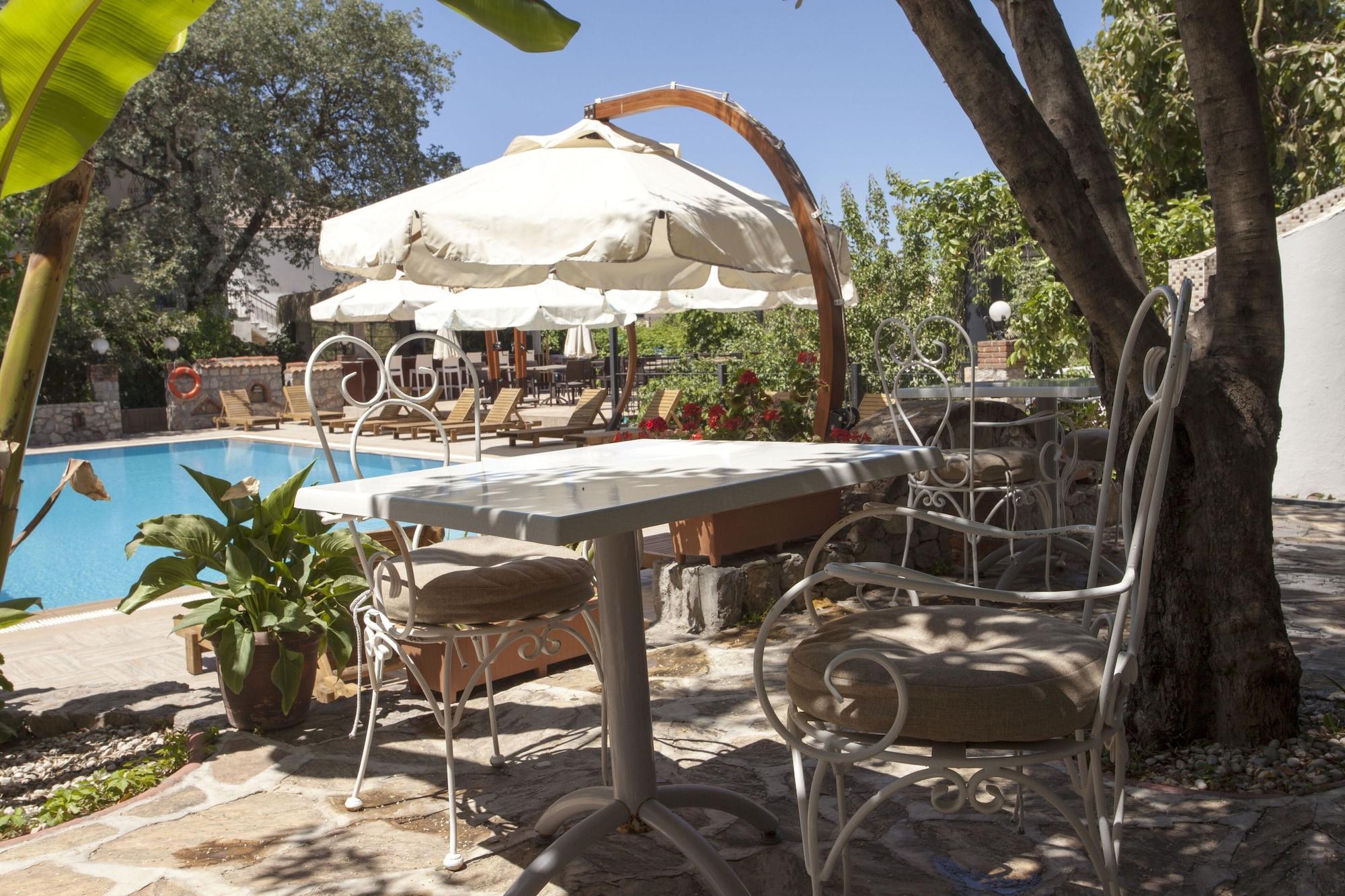 Hotel Peace 2*