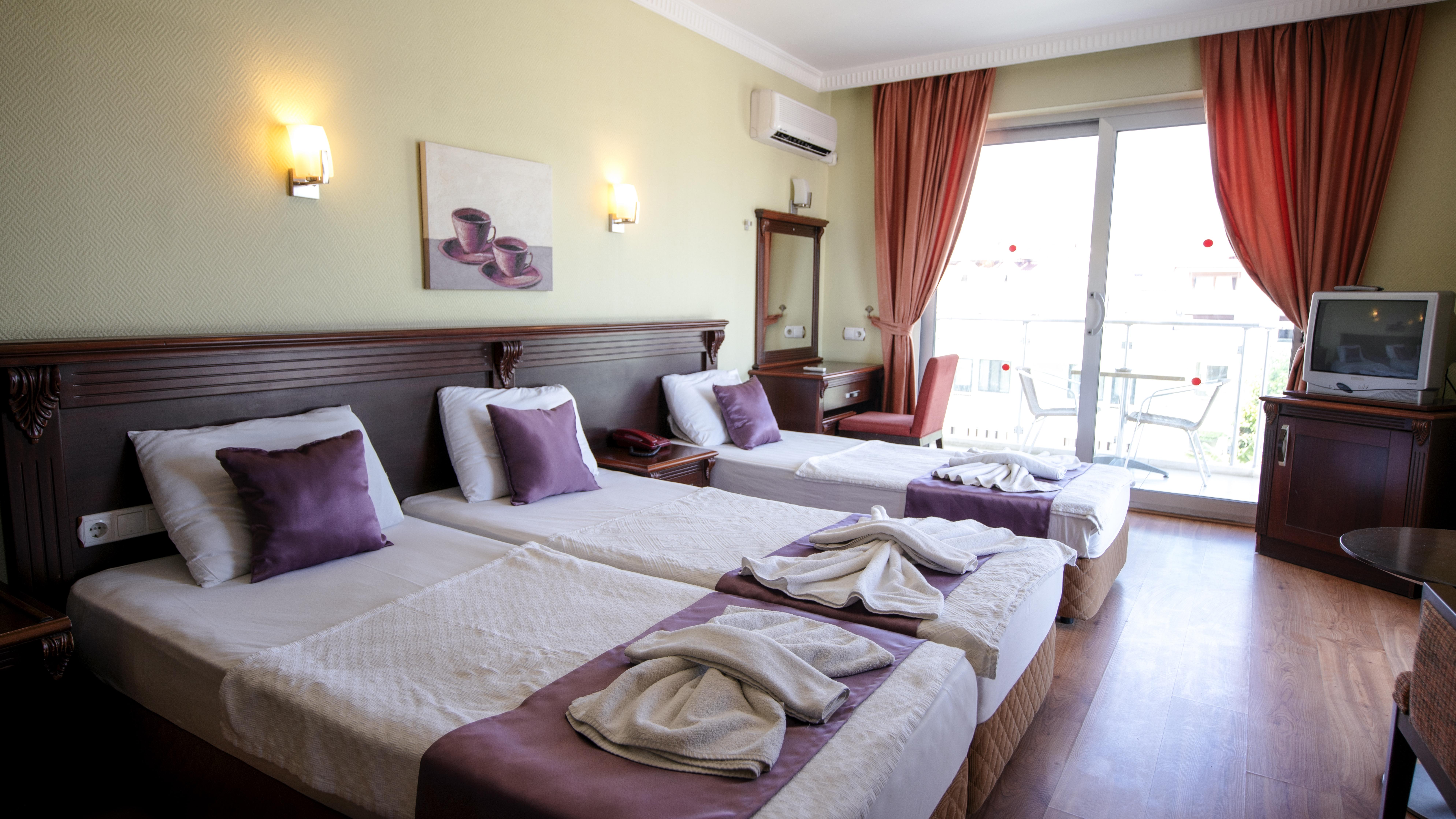 Alkan Hotel 3*