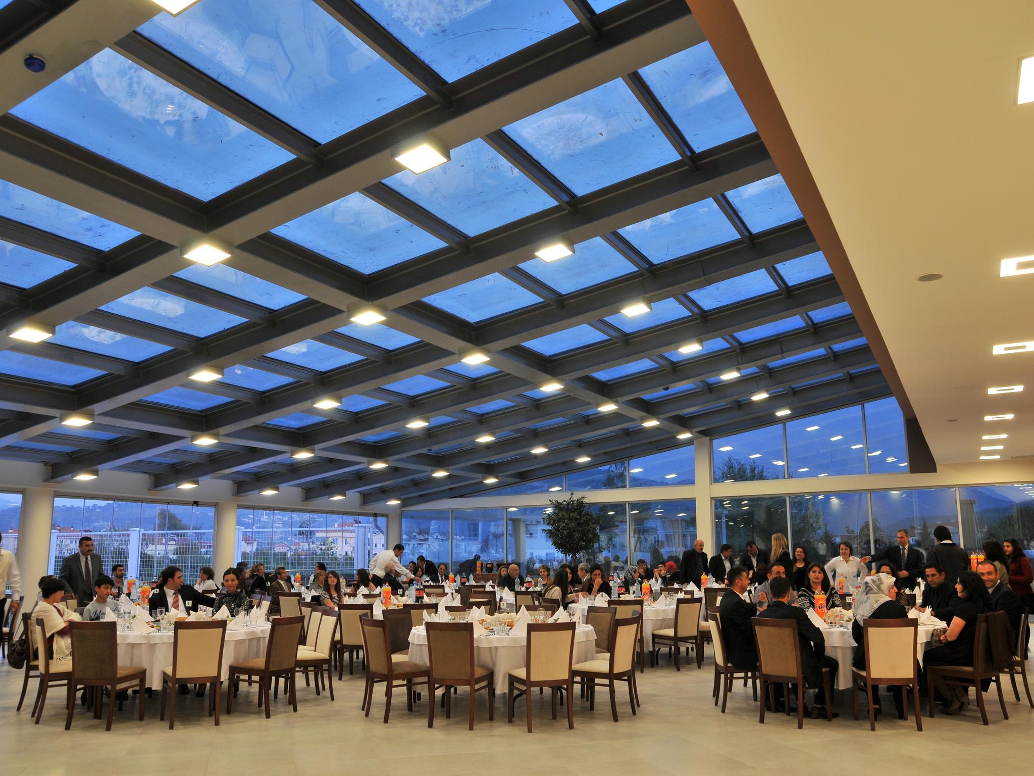 Airport Lykia Thermal & Hotel