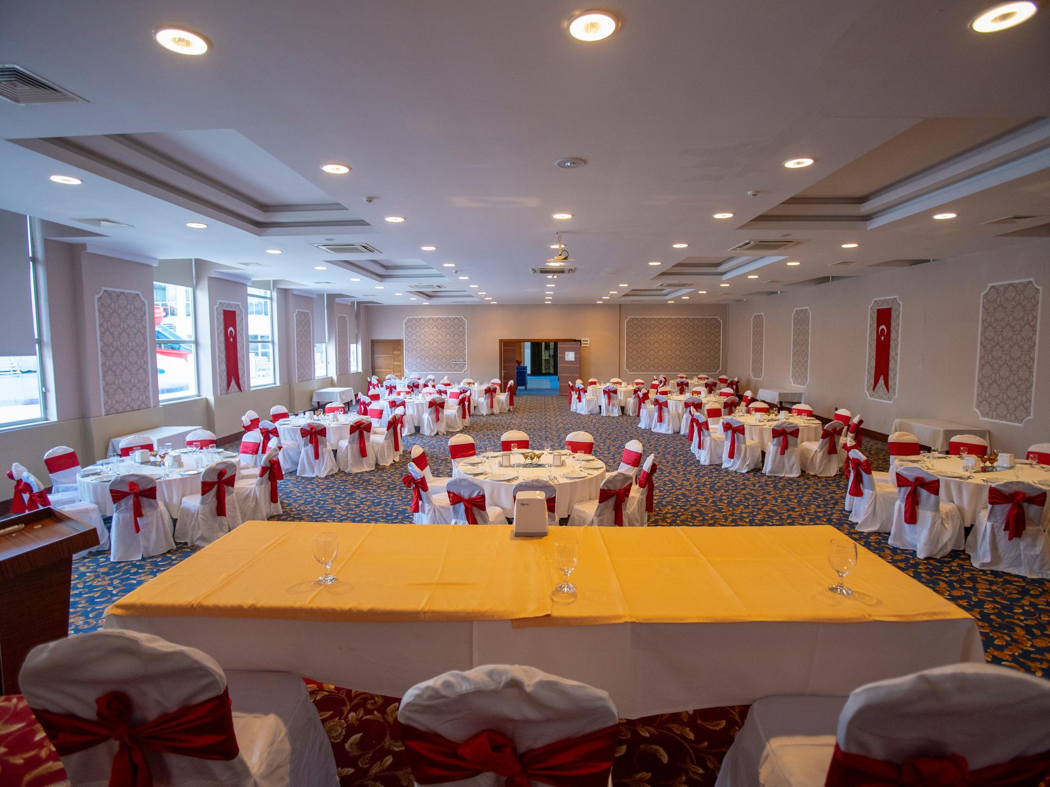 Hotel Airport Lykia Thermal & 4*
