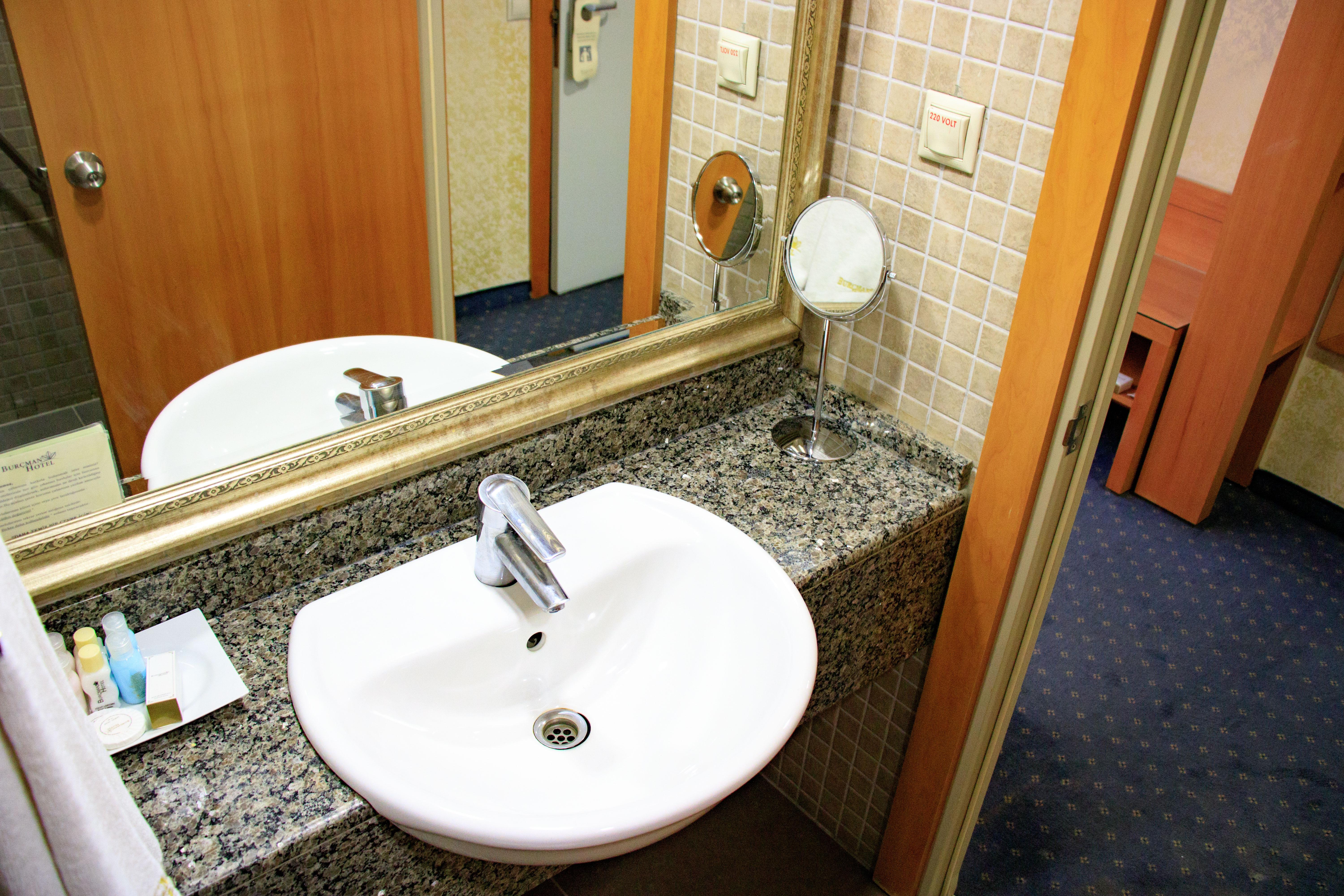 Hotel Burcman 3*
