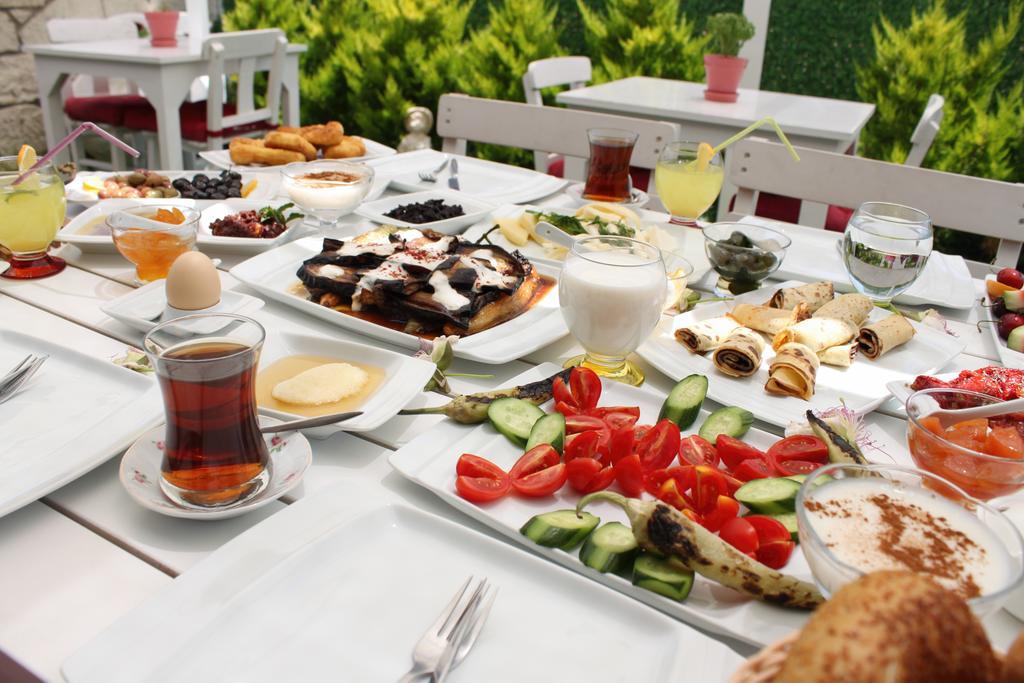 Eldoris Butik Bed & Breakfast Alacati
