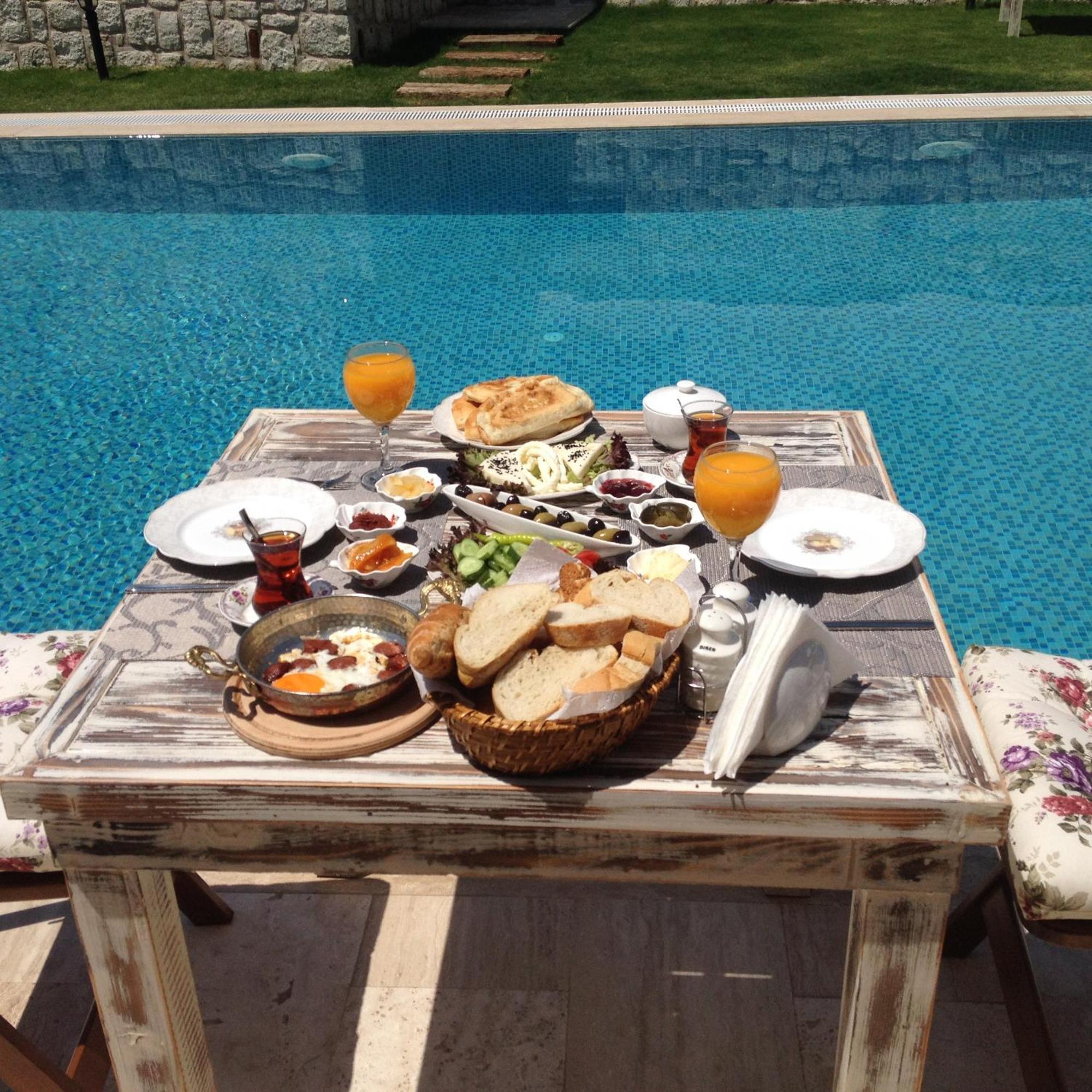 Ruezgar Guelue Butik Otel Alacati