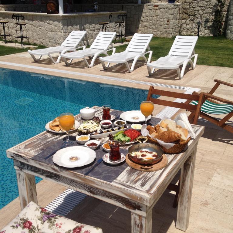 Ruezgar Guelue Butik Otel Alacati