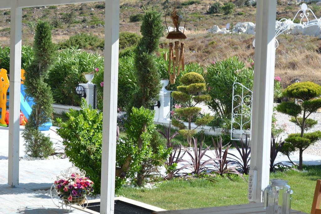 Lapis Port Surf Bed & Breakfast Alacati
