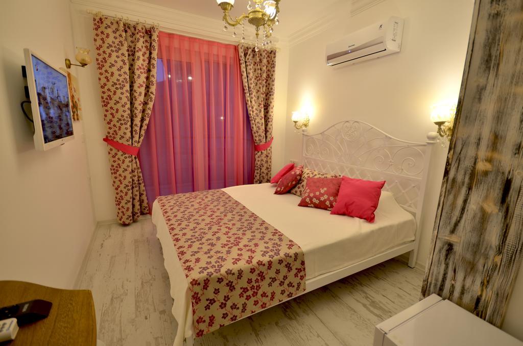 Ruezgar Guelue Butik Otel 2*