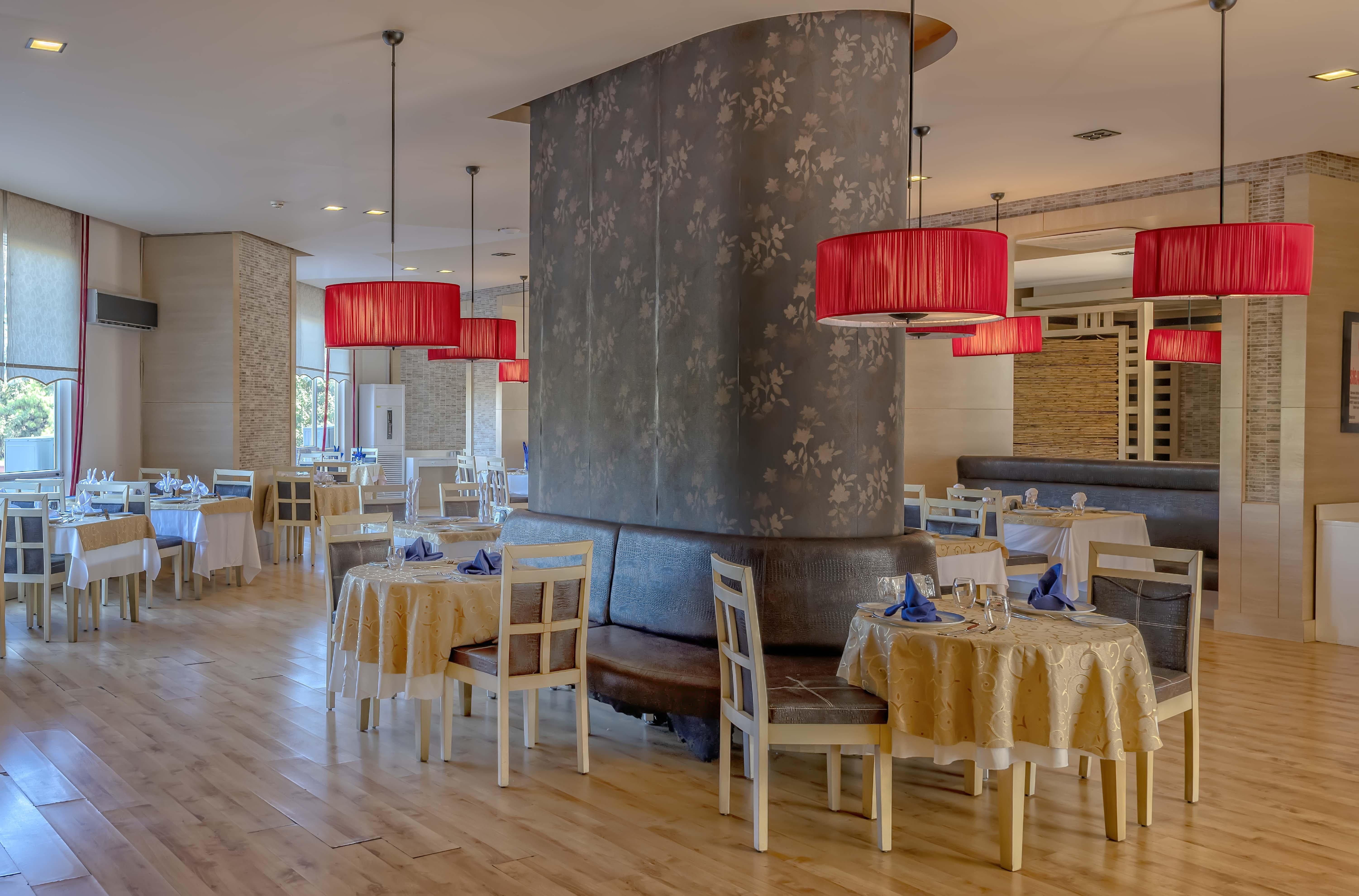 Armas Kaplan Paradise Hotel 4*