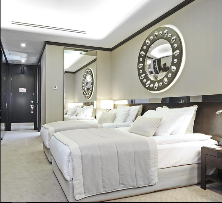 Crowne Plaza Convention Center & Thermal By Ihg Hotel 5*