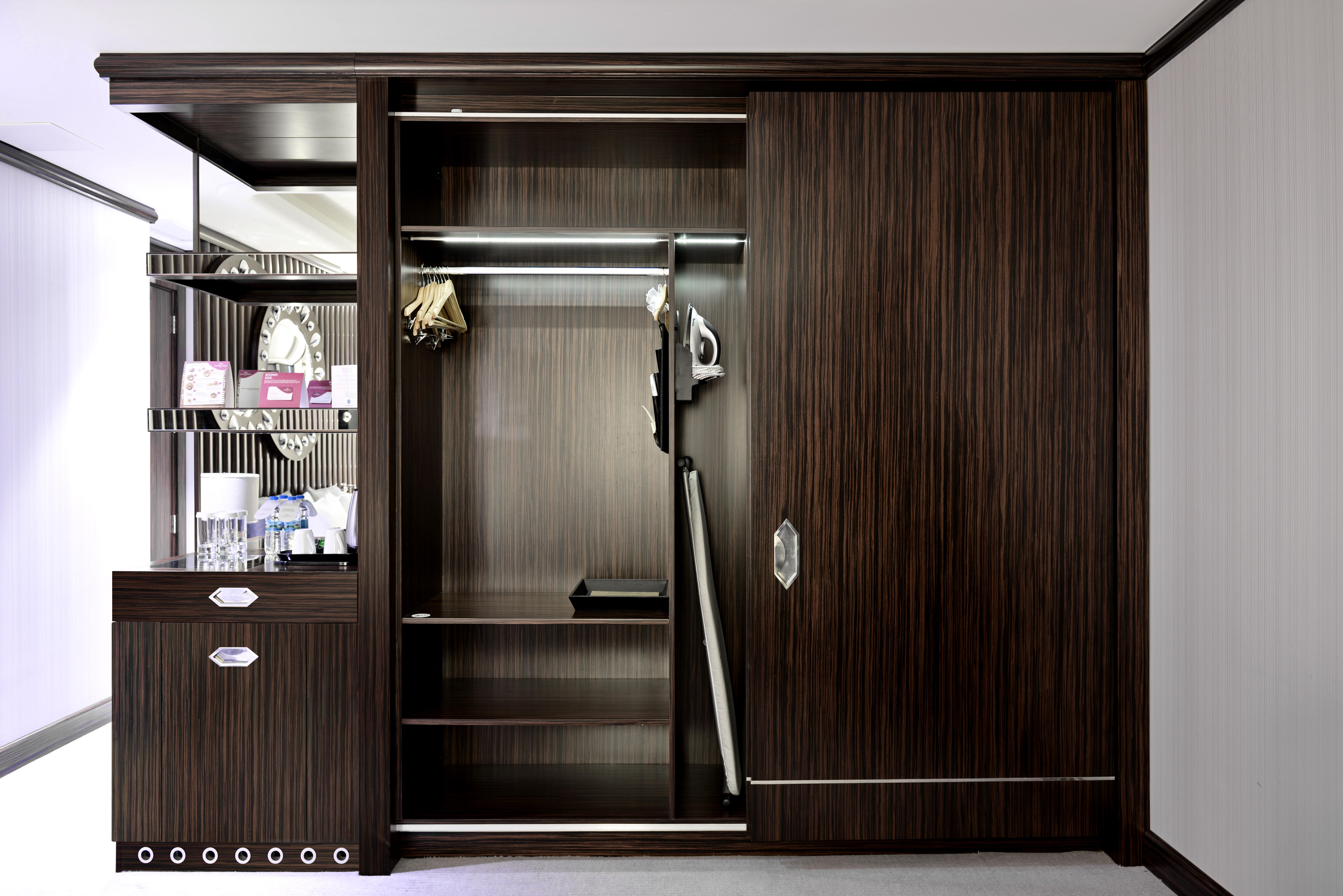 Hotel Crowne Plaza Convention Center & Thermal By Ihg 5*