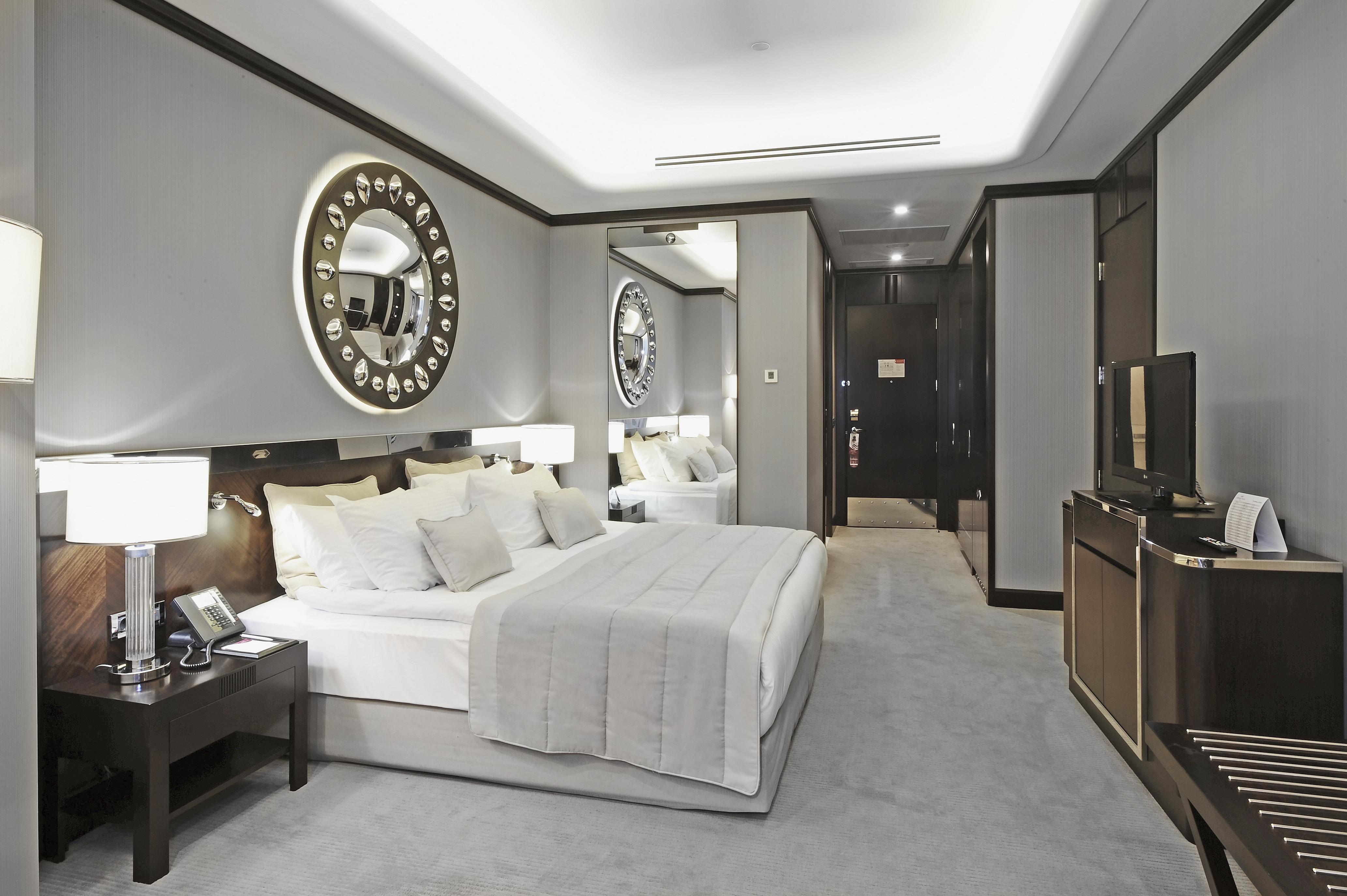 Crowne Plaza Convention Center & Thermal By Ihg Hotel