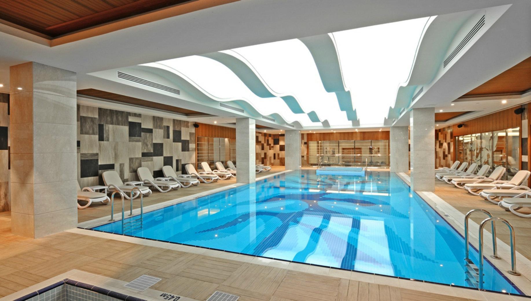 Crowne Plaza Convention Center & Thermal By Ihg
