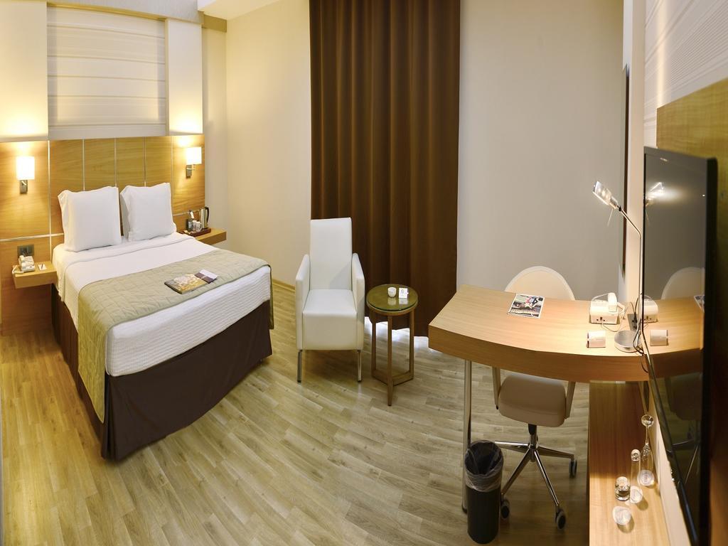 Anemon Grand Adana