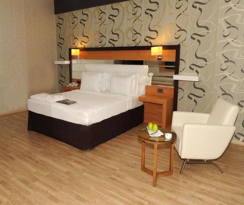 Anemon Grand Hotel 5*