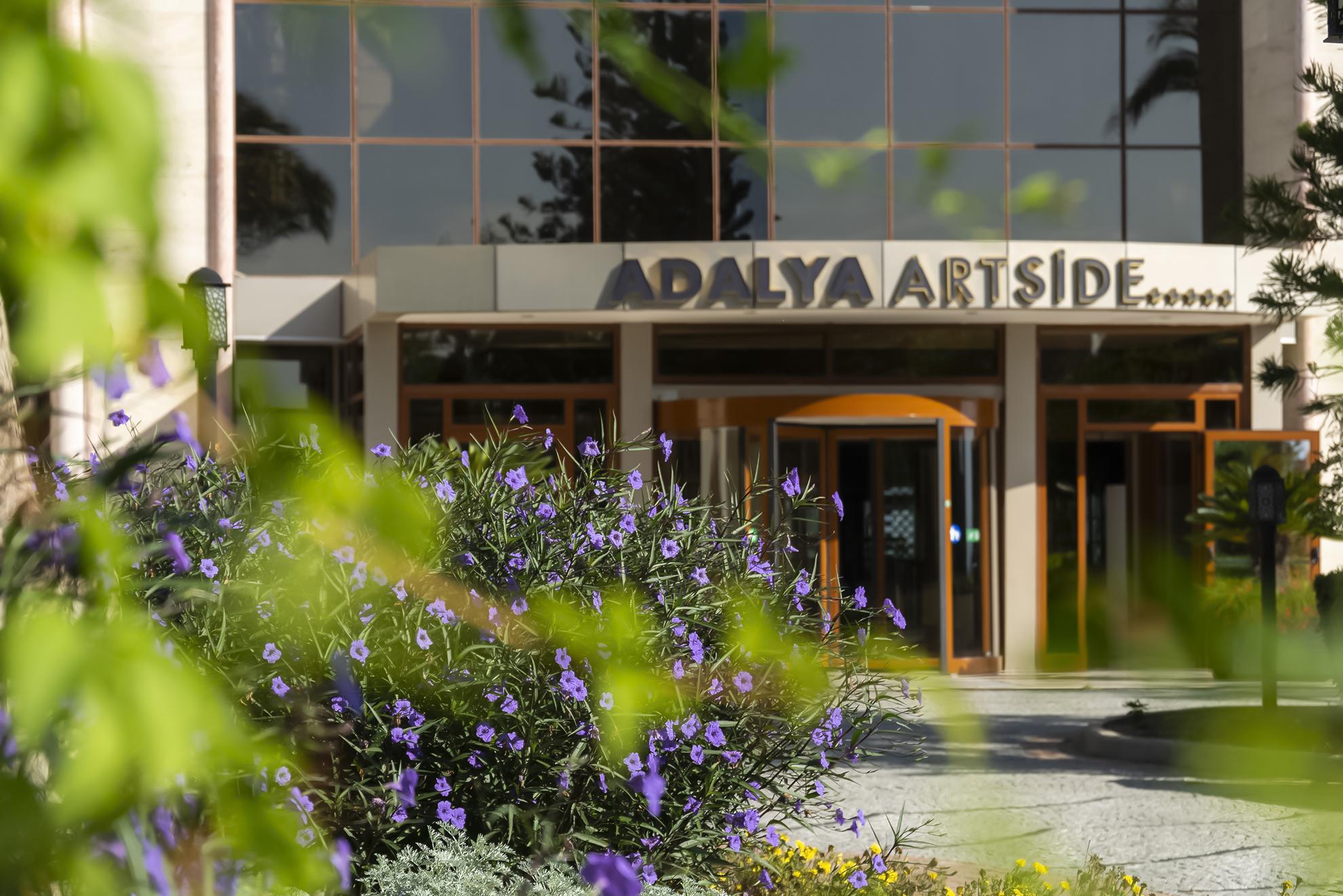Hotel Adalya Art