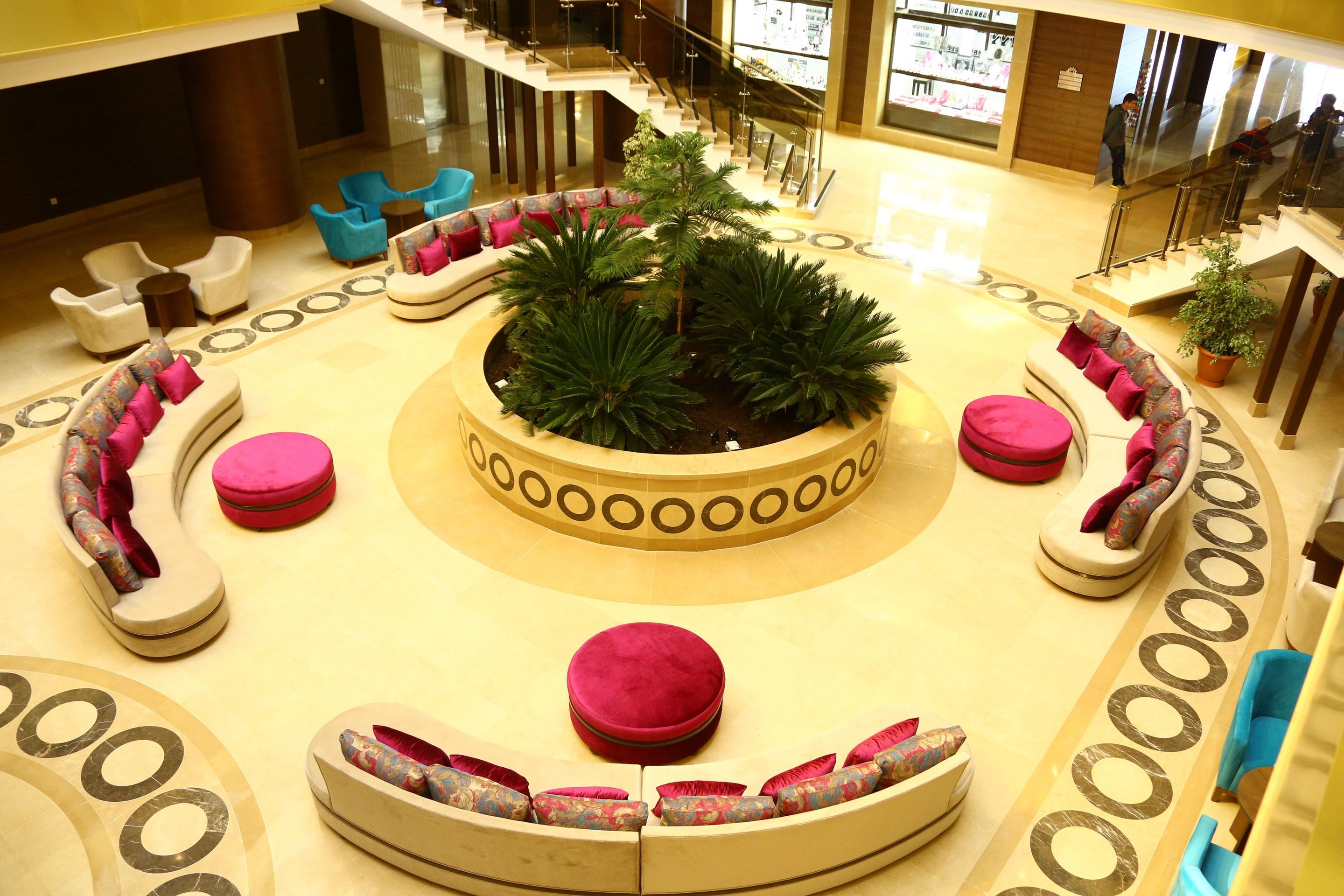Sunmelia & Hotel 5*
