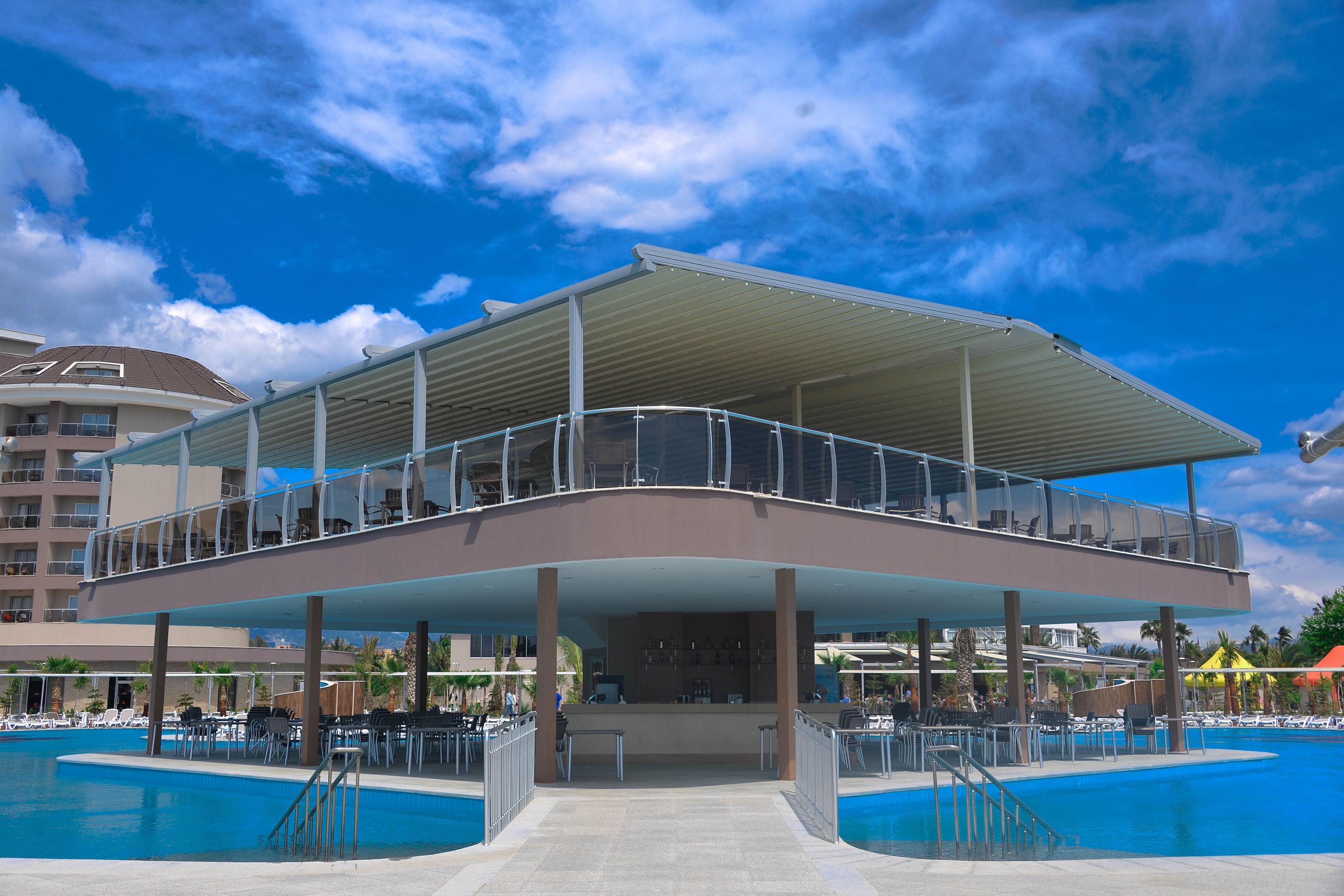 Sunmelia & Hotel 5*